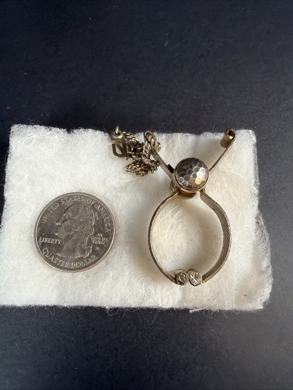 Vintage Silver Tone Metal Purse Glove Clip Holder Handkerchief Scarf Chain