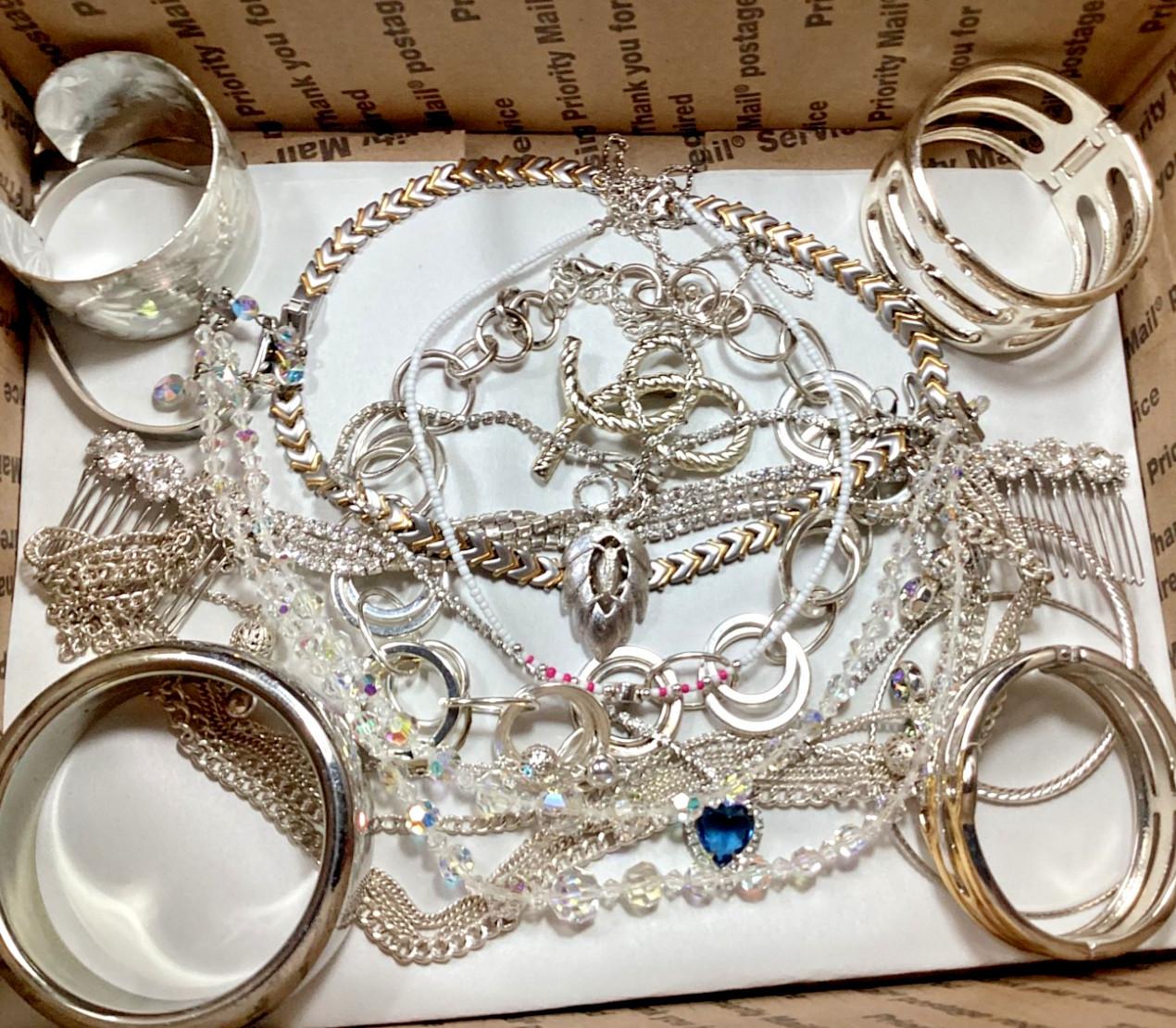 FASHION JEWELRY LOT RHINESTONE SILVER TONE NO BROKEN PIECES 9.64 POUNDS