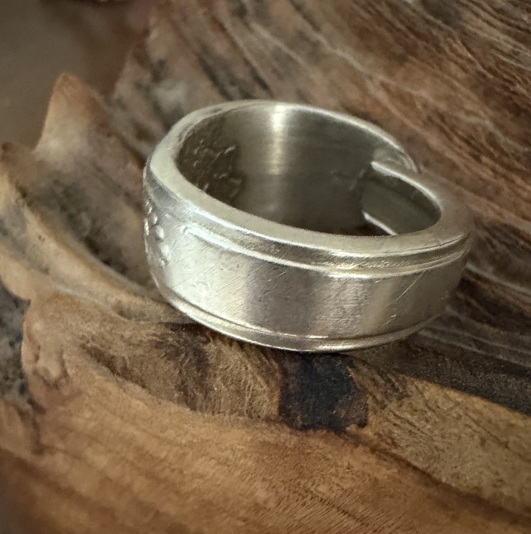 Spoon Ring “First Love” Wm. Rogers- 1937 Hand Crafted Size 9 Silver Plate
