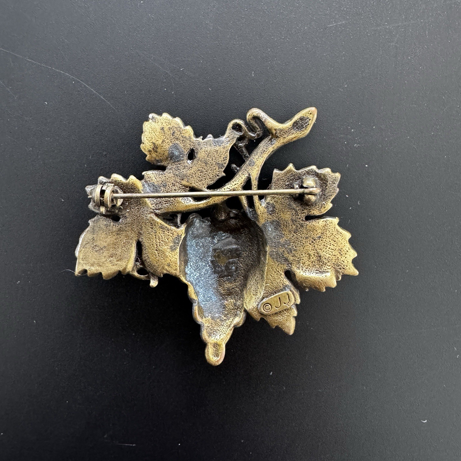 5 Vintage Brooch Lot Bundle Wine Motif Grape Cluster Pin Viticulture JJ Chianti