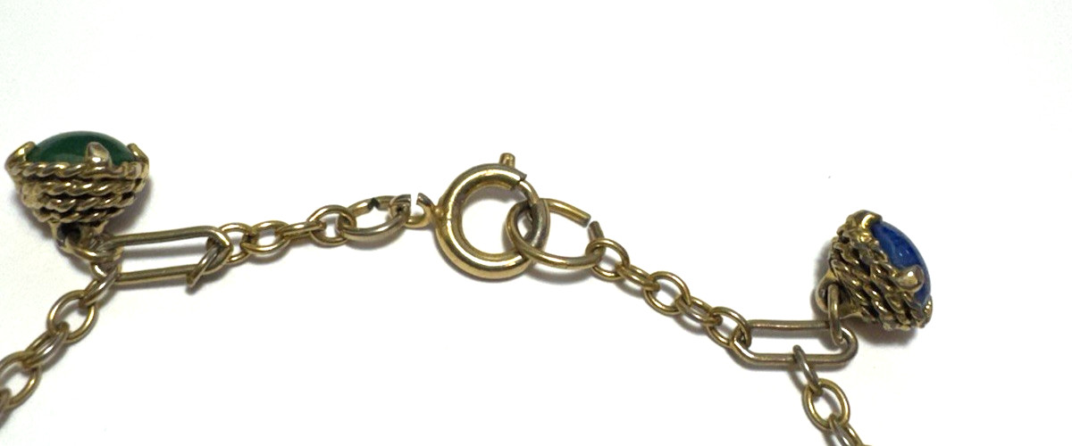 Vintage Jewelry Bracelet Gold Dainty Chain Dangle Ornate Dangle Revival Glass 2