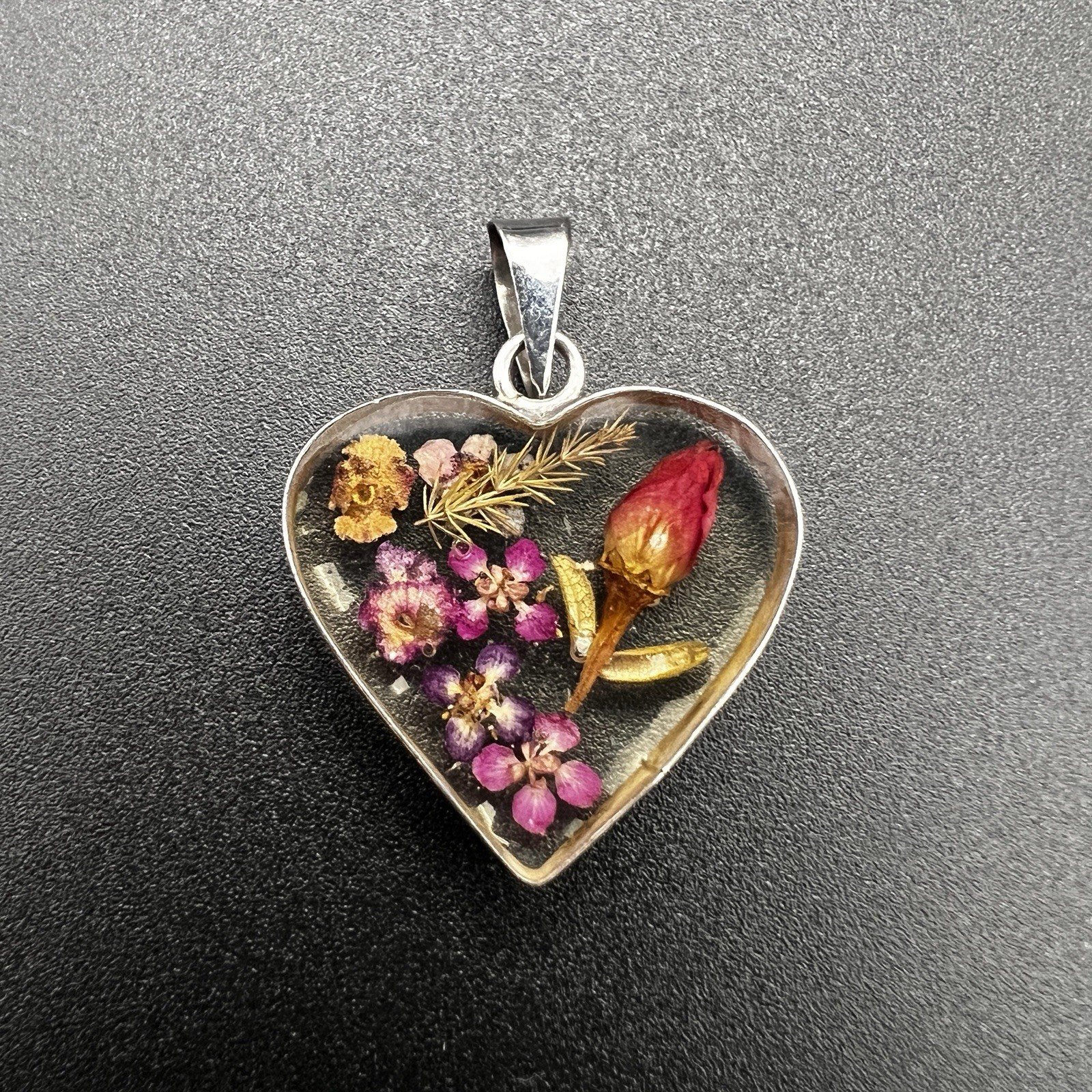 Vintage ATI Mexico Sterling Silver Dried Flowers In Resin Heart Pendant Signed