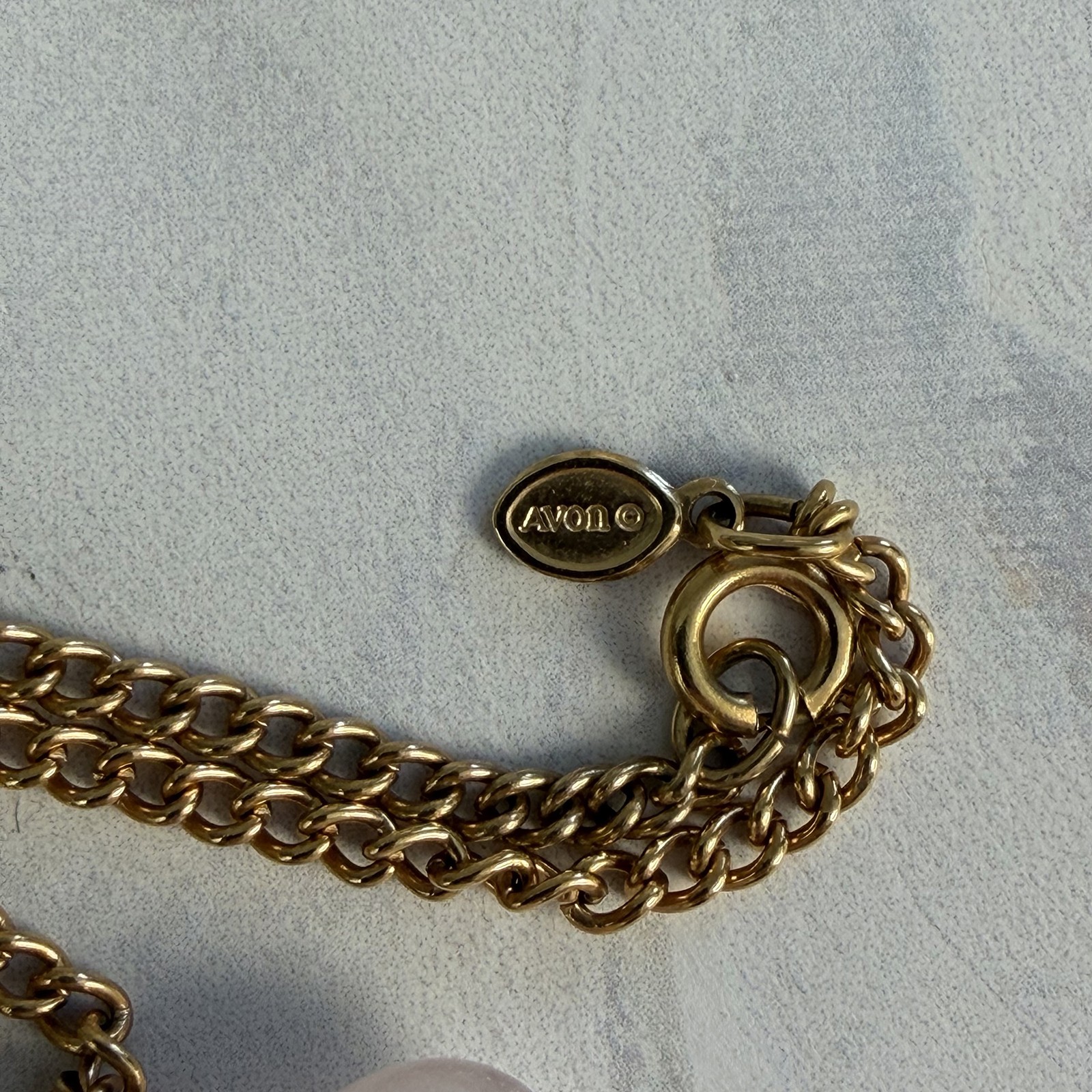 VTG 1976 Avon Key To My Heart Pink Puff Heart Lock & Key Pendant Necklace 24″