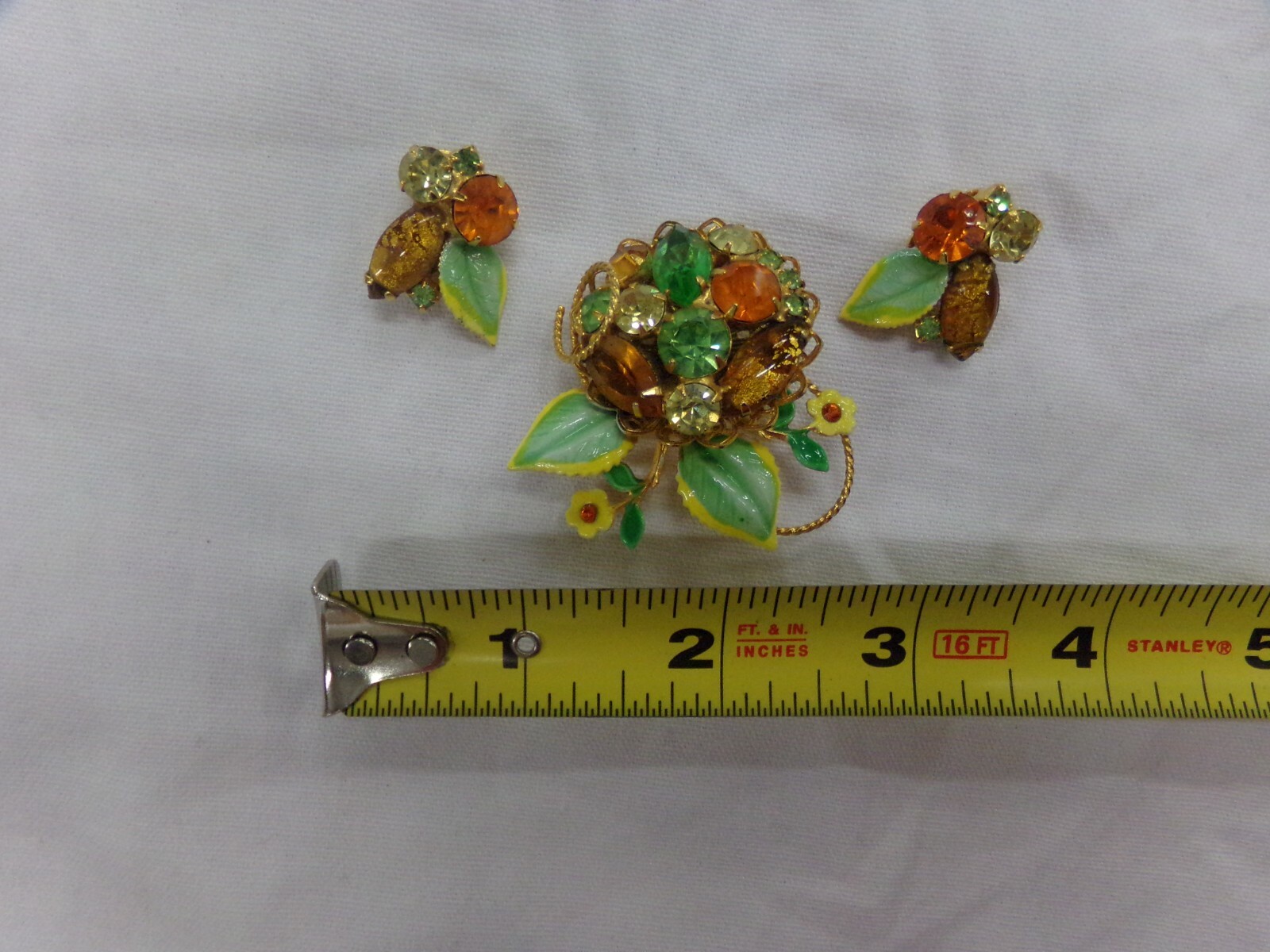 Vintage Women’s Brooch & Clip-On Earring Set w/ Faceted Rhinestones & Enamel