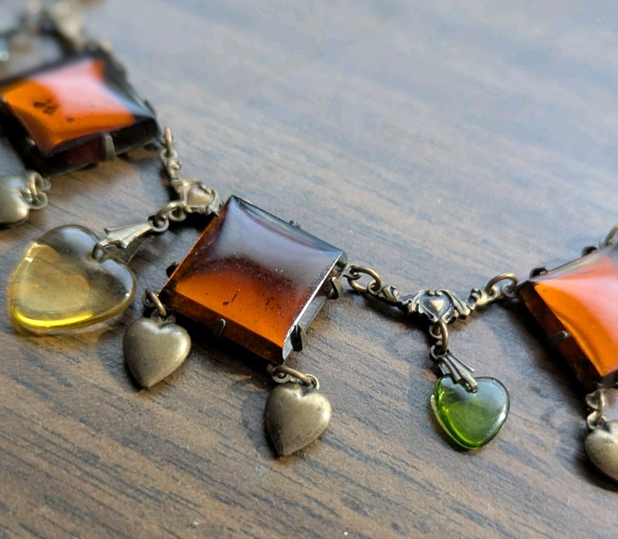 Vtg Art Glass Works Studio Brass Heart Charm Statement Necklace Amber Multi