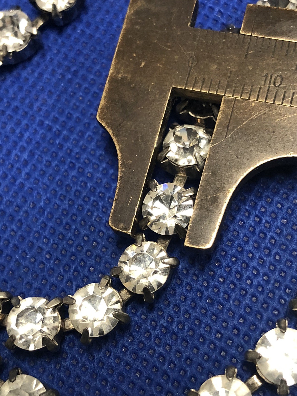 VTG 6MM RHINESTONE TENNIS STYLE SINGLE/TRIPLE STRAND SILVER TONE NECKLACE 17.5″