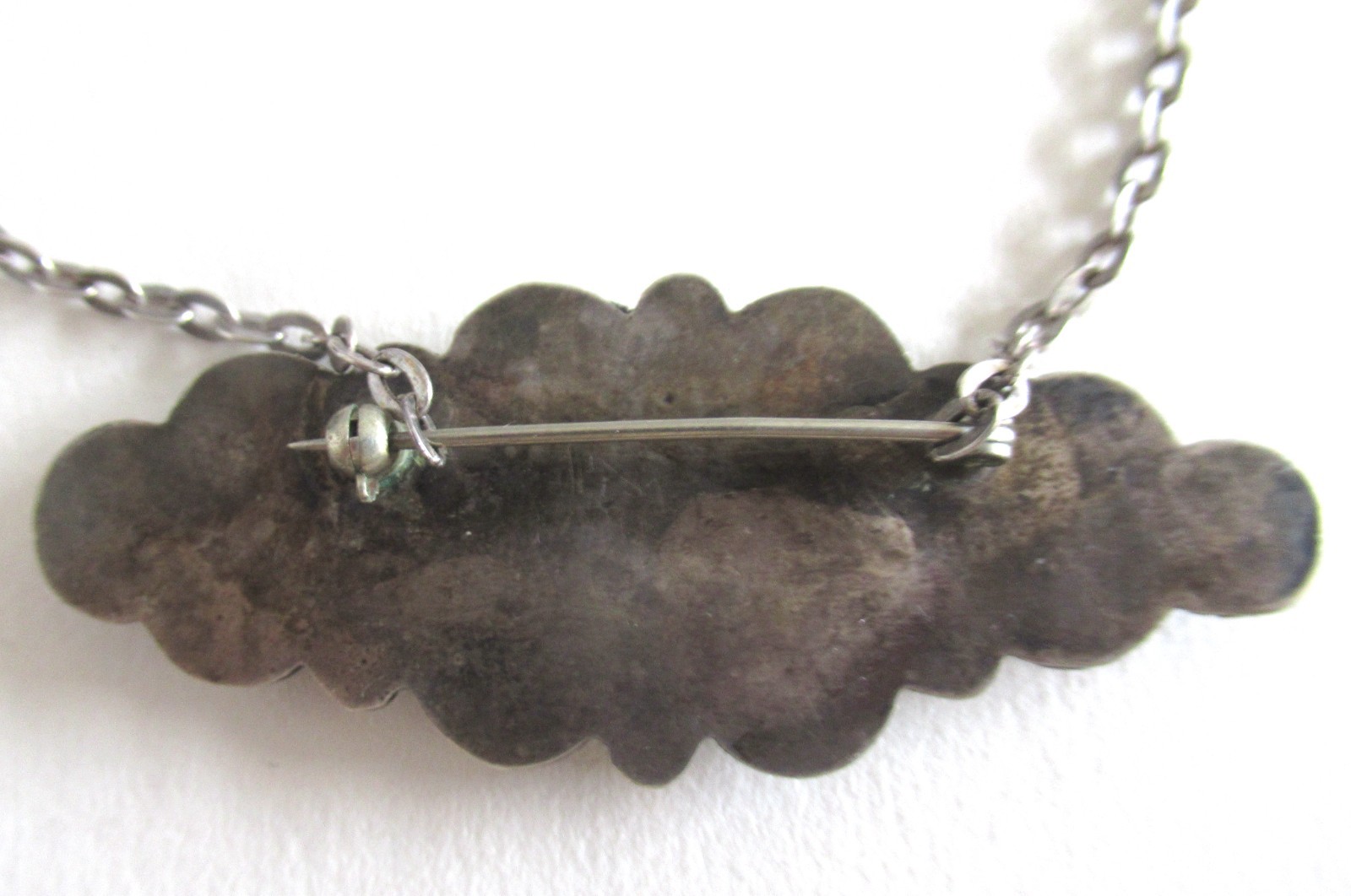 2 3/8 INCHES VINTAGE NAVAJO STERLING PETRIFIED WOOD PENDANT NECKLACE BROOCH