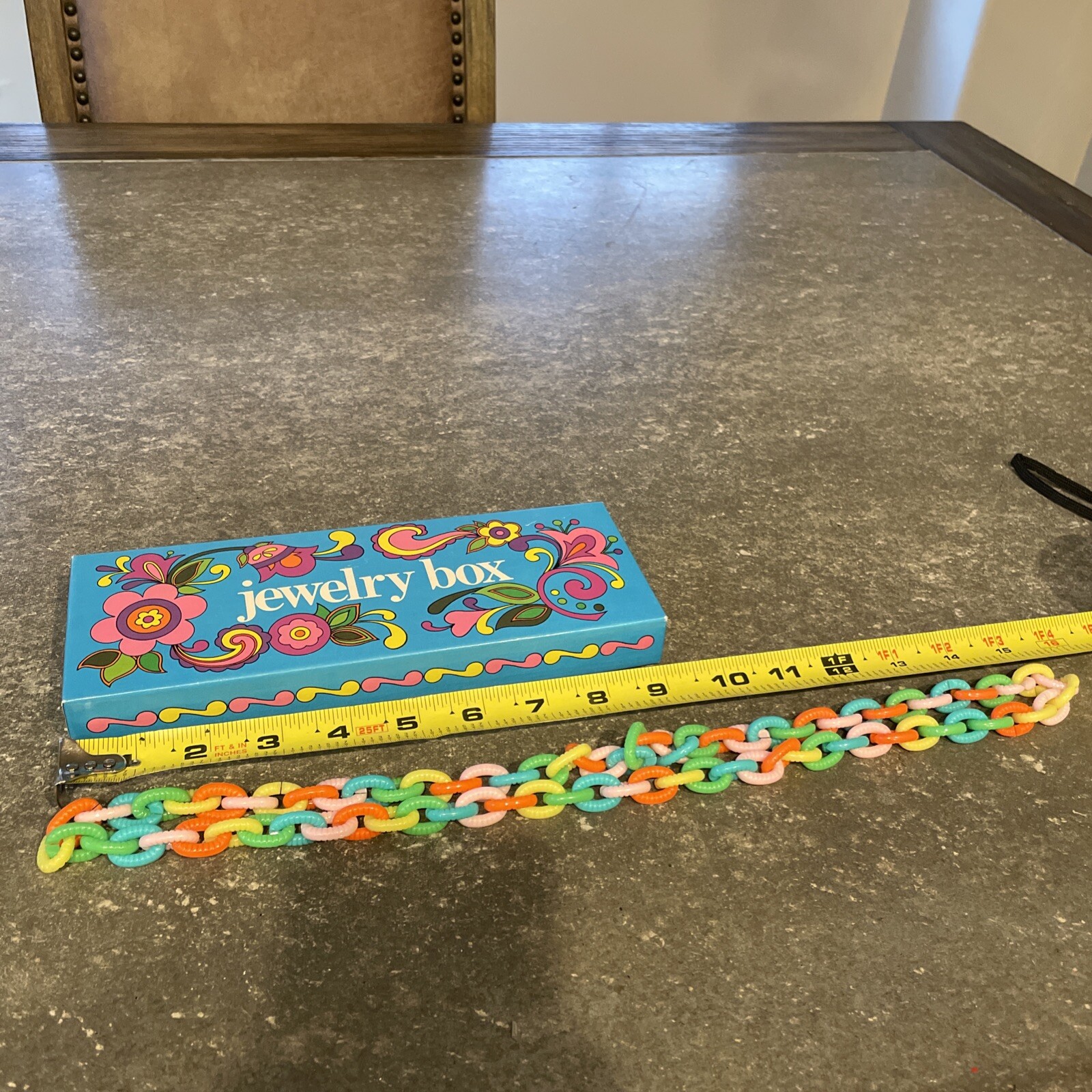 Vintage 1971 Milton Bradley Love Links Jewelry Box Plastic