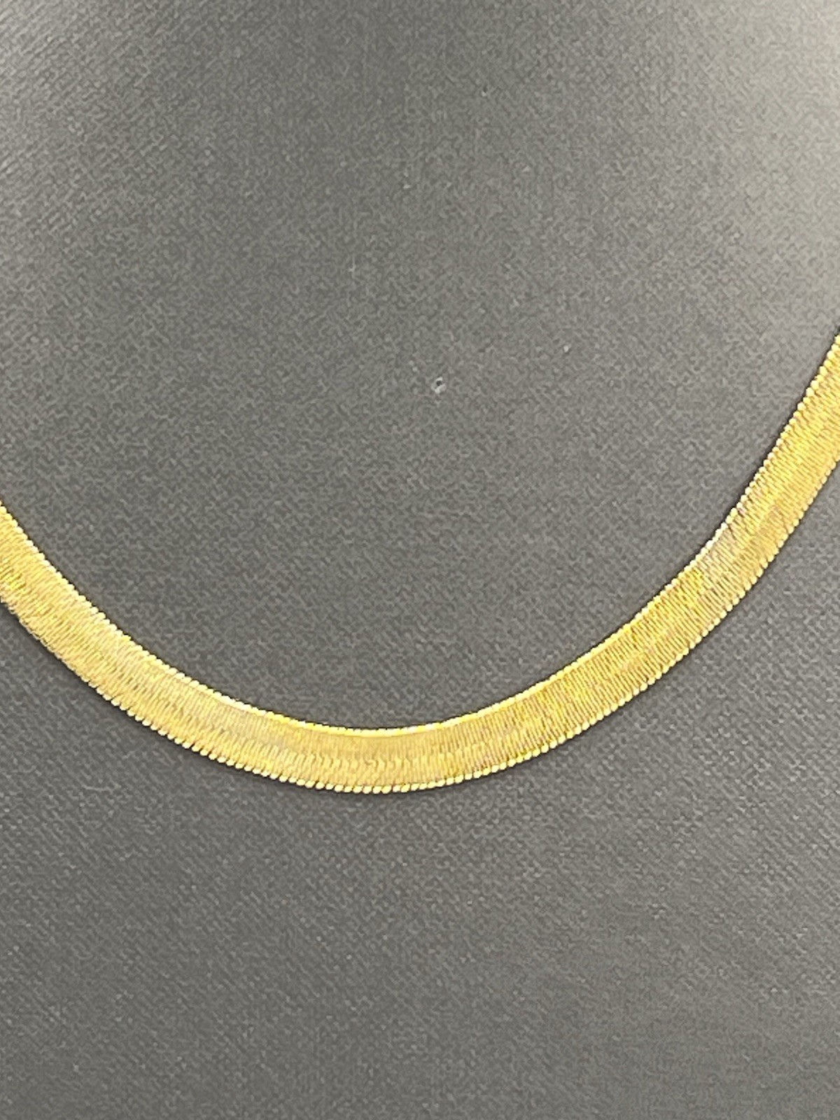 Vintage Napier Gold Tone 1/4” Flat Herringbone Chain Necklace 20” READ