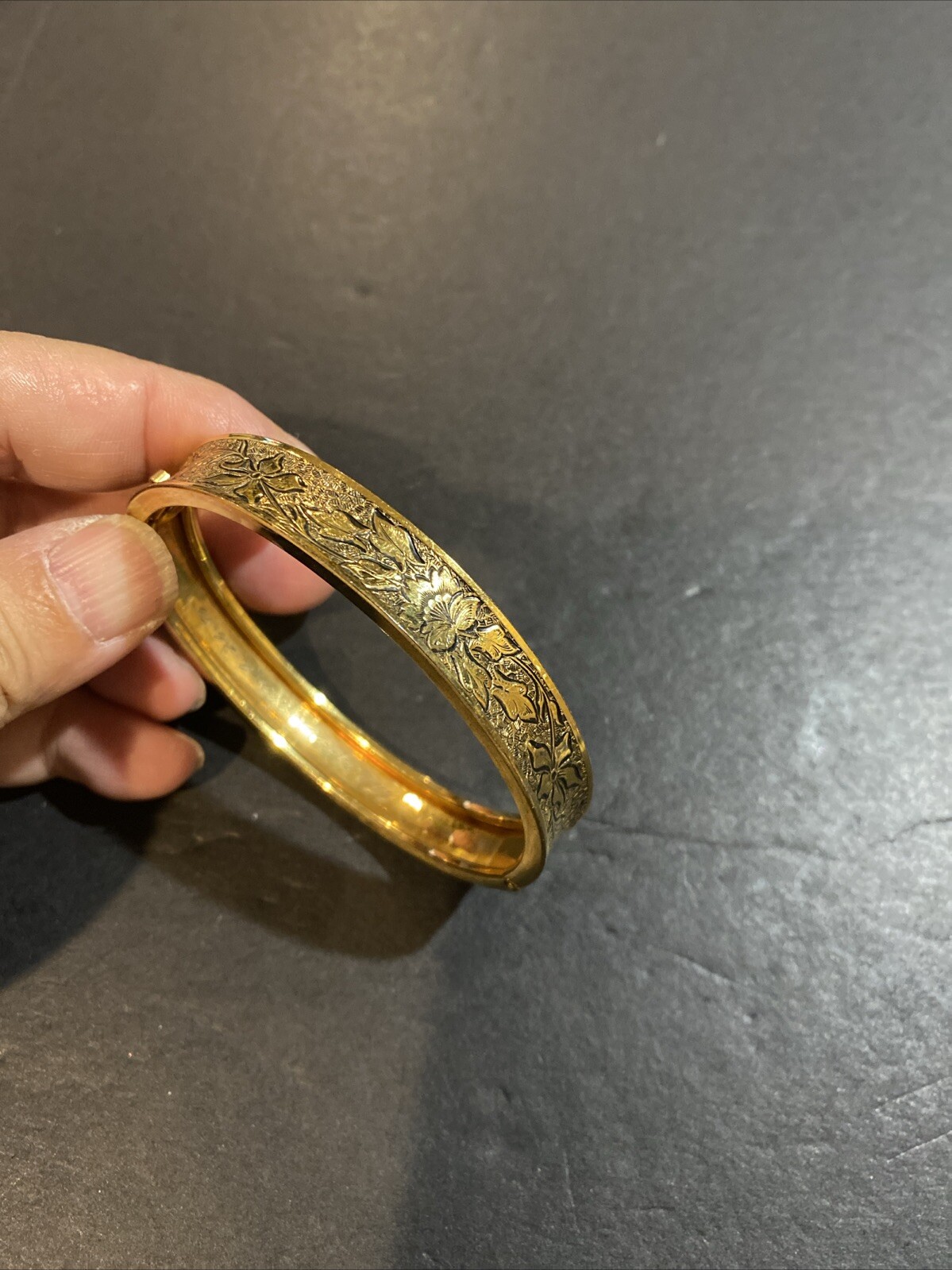 Vintage Signed RINE Yellow Gold Filled Etched Bangle Bracelet