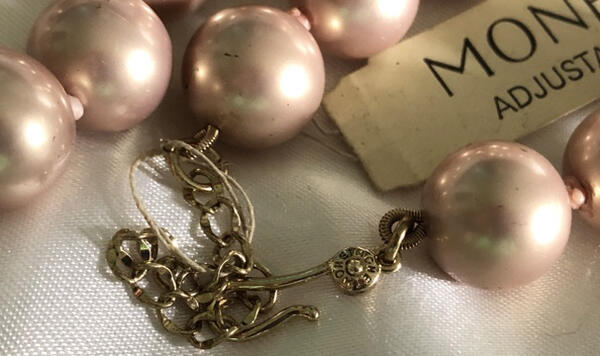 Vintage MONET Pale PINK Glass PEARL Necklace 18″-20″ Double Knotted~Orig.Tag,FJT