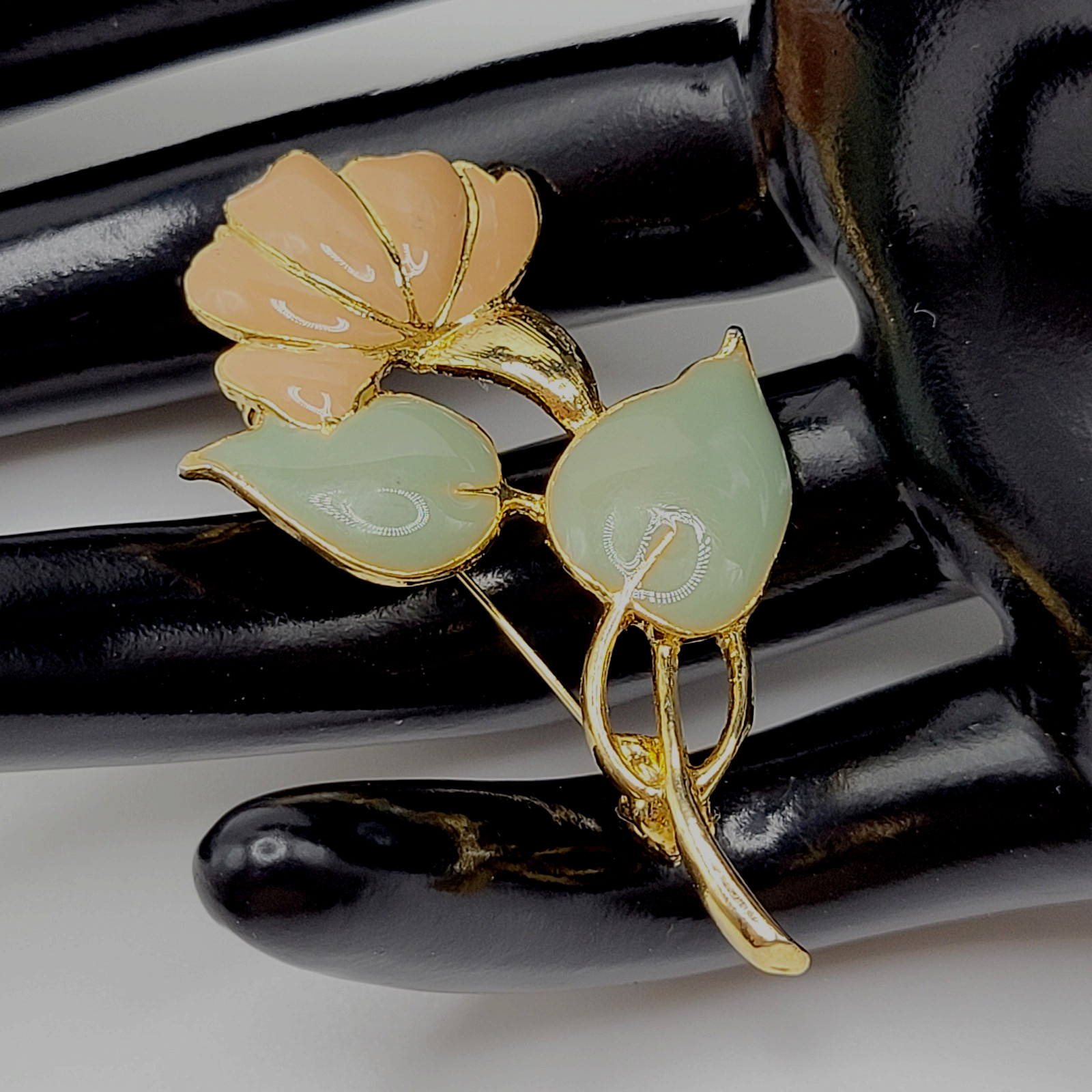 MCJ Poppy Peony Broad Blossom Flower Peach Light Green Enamel Gold Tone Brooch