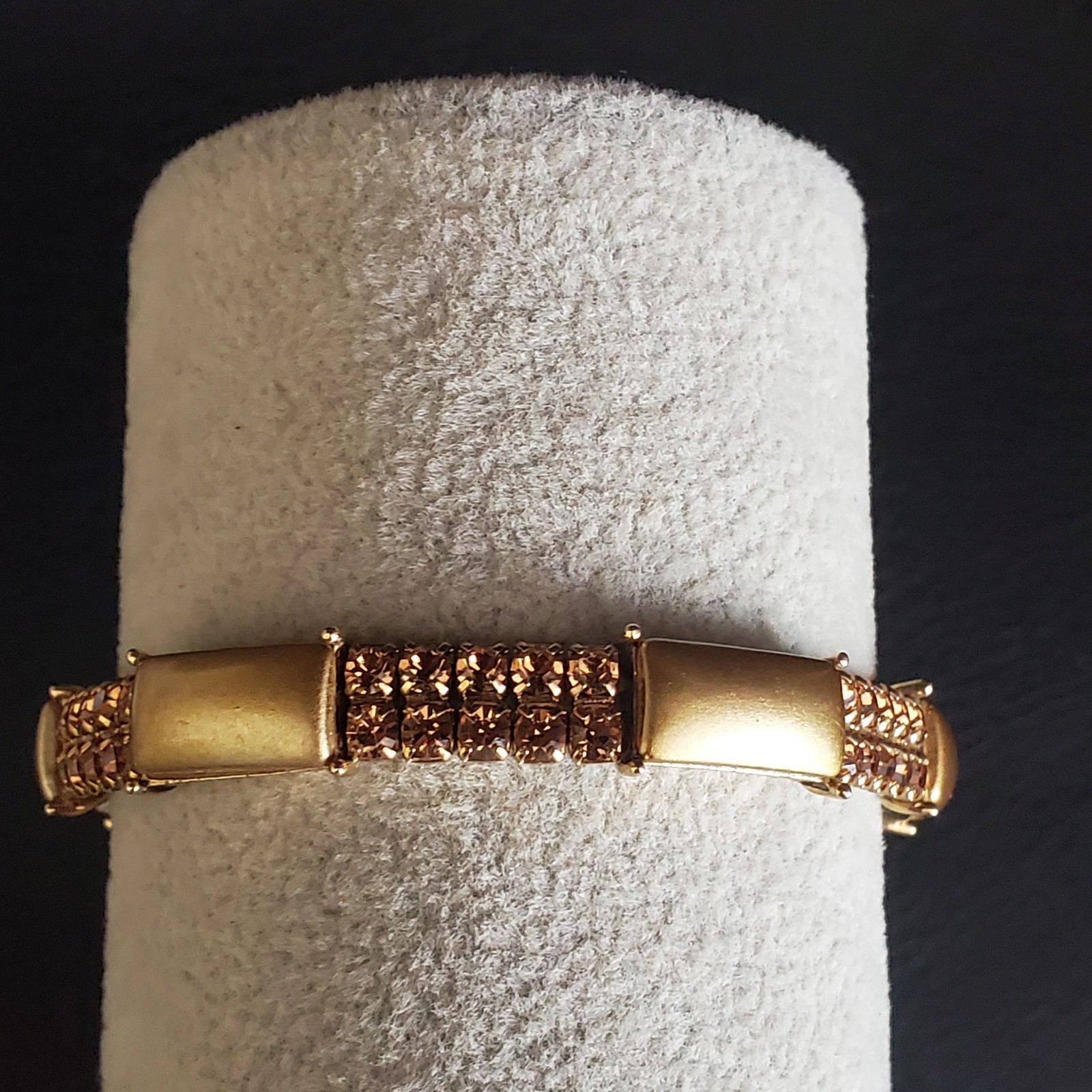 Vintage Monet Amber Rhinestone Brushed Gold Stretch Tennis Bracelet 80’s