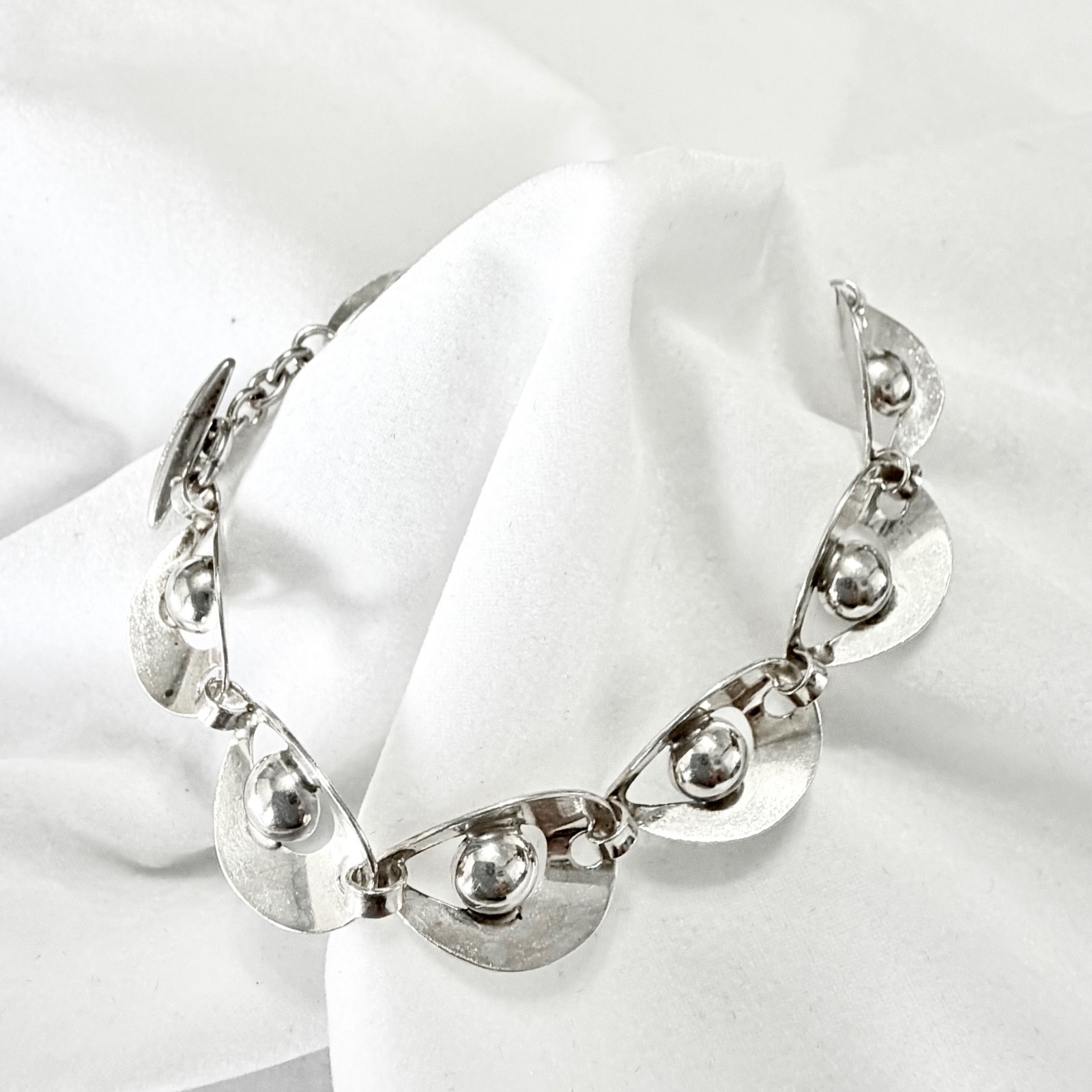 Vintage Sterling H.S Herman Seirsbol Modernist Leaf & Ball 7.25” Link Bracelet