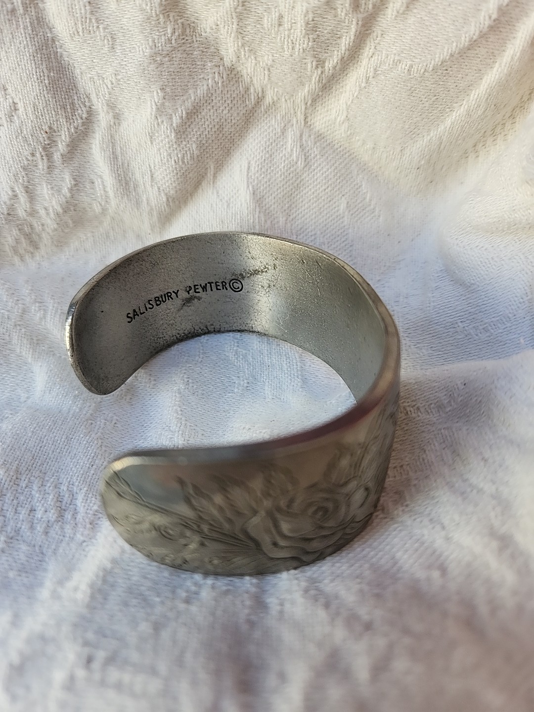 Vintage Salisbury Pewter January Cuff Bracelet Flower Of The Month Jewelry