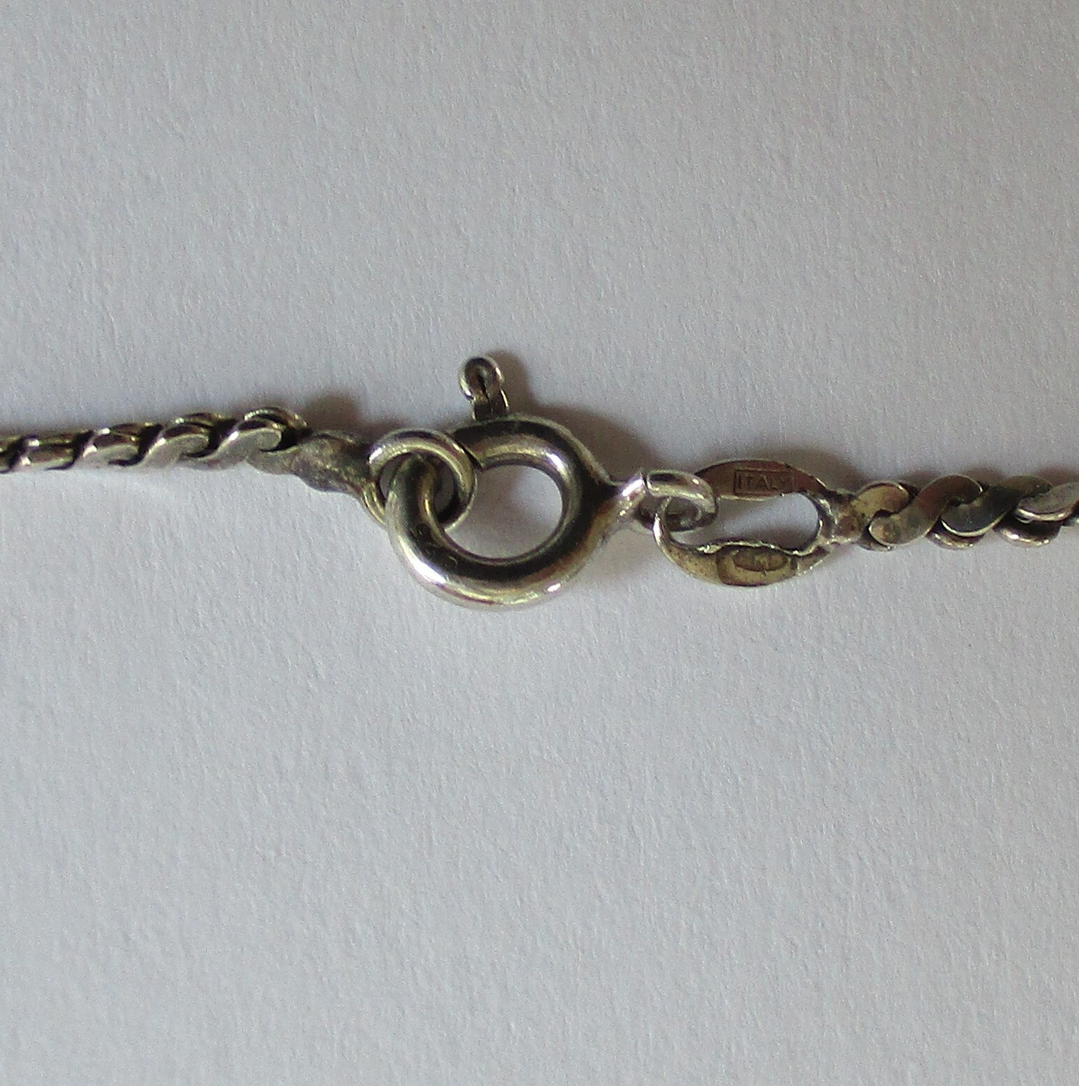 Vintage Lightweight Sterling Silver 925 Serpentine Chain Necklace 17 1/2″ Italy
