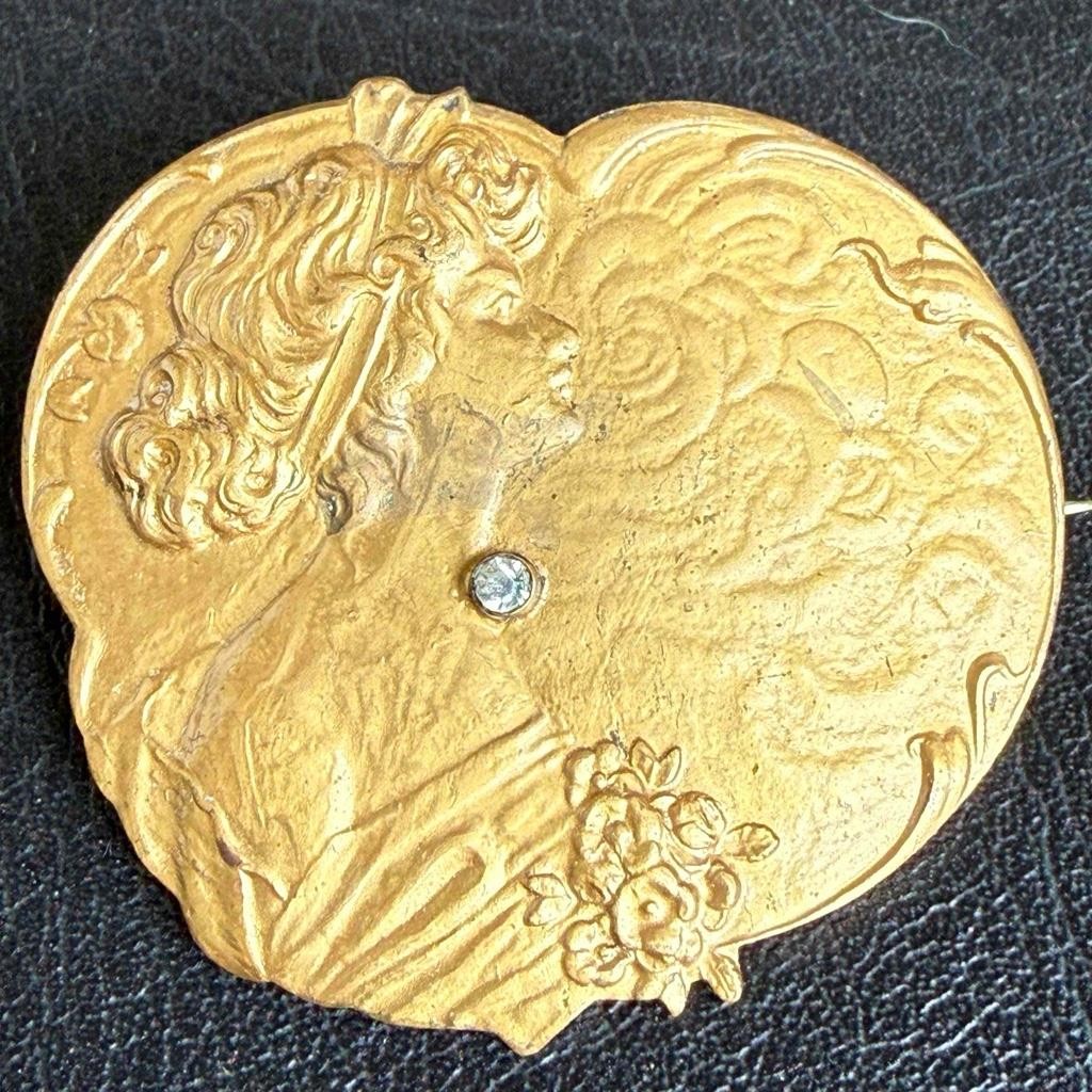 Vintage Art Nouveau Revival Portrait Brooch Lady /Bezel Set Rhinestone Gold Wash