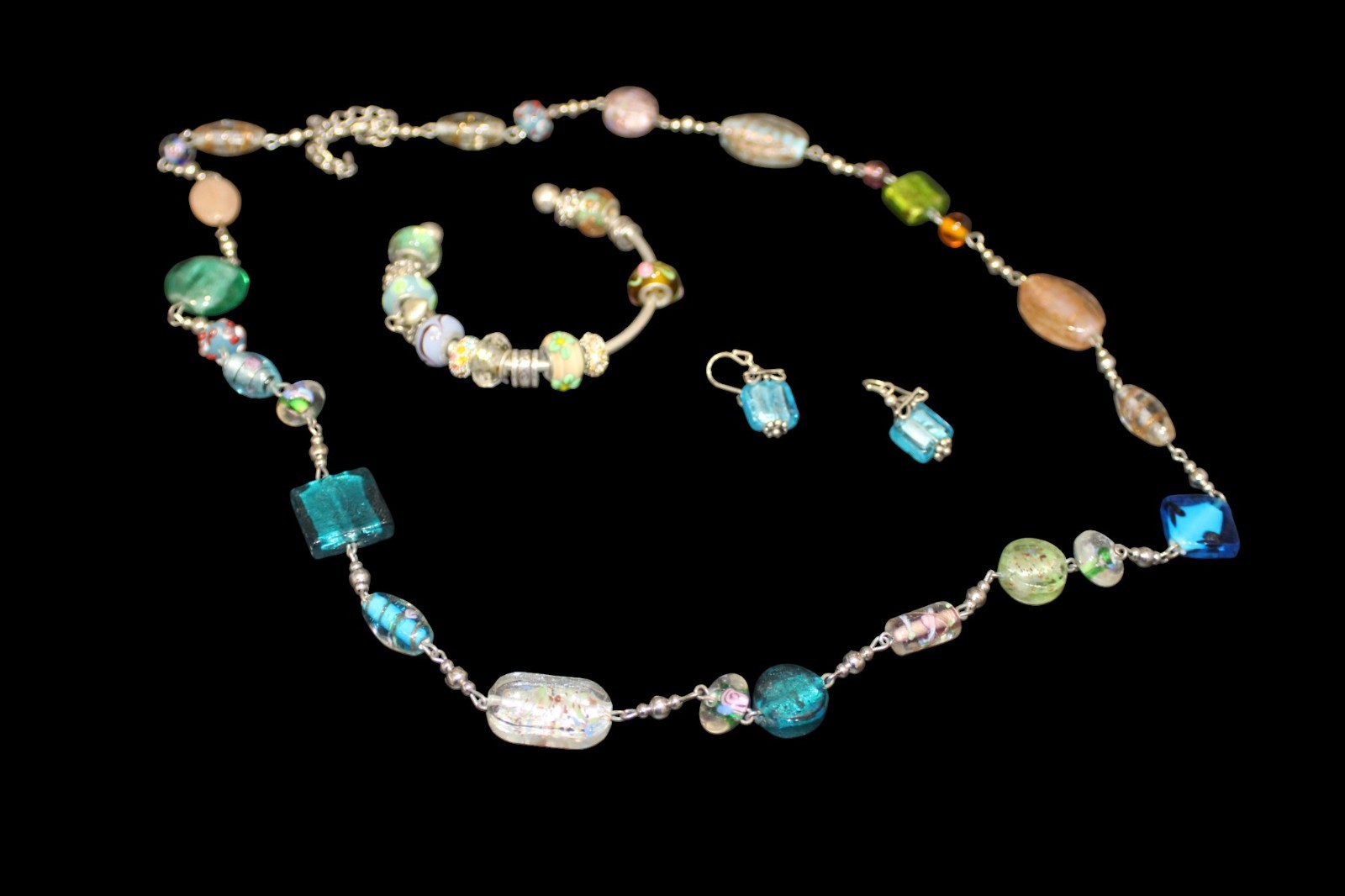 Jewelry Lot VTG Fashion 4 Pc Set Crystals Charms Bracelet Necklace Earrings