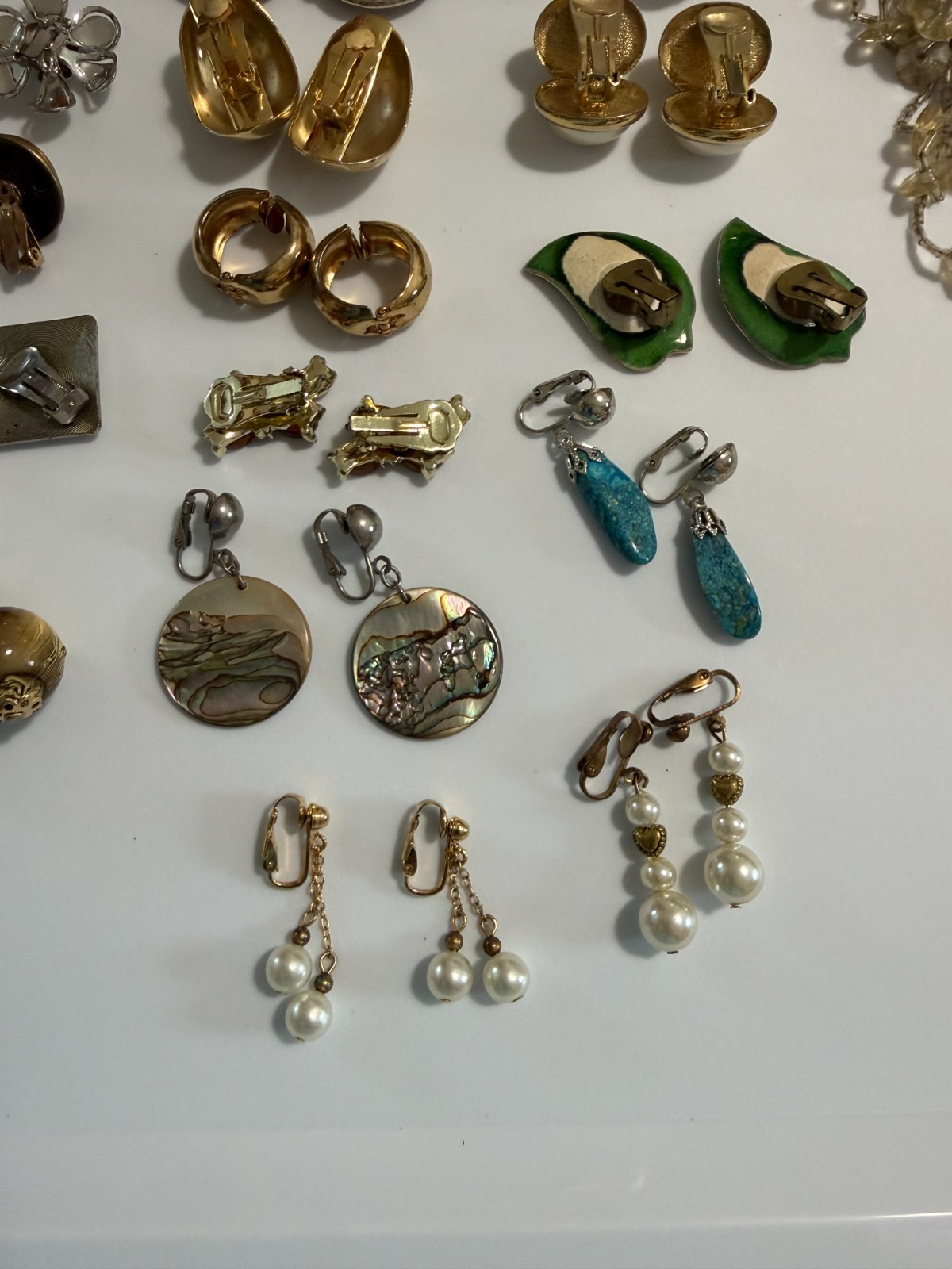 Lot of 35 Vintage Clip Earrings Resin Enamel Beaded Plastic Ceramic Shell Metal