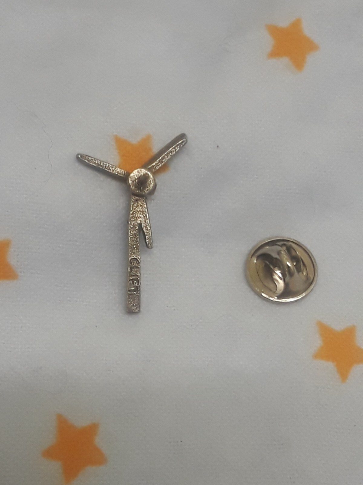 Vintage Windmill Silver Toned Signed Clift Lapel Pin
