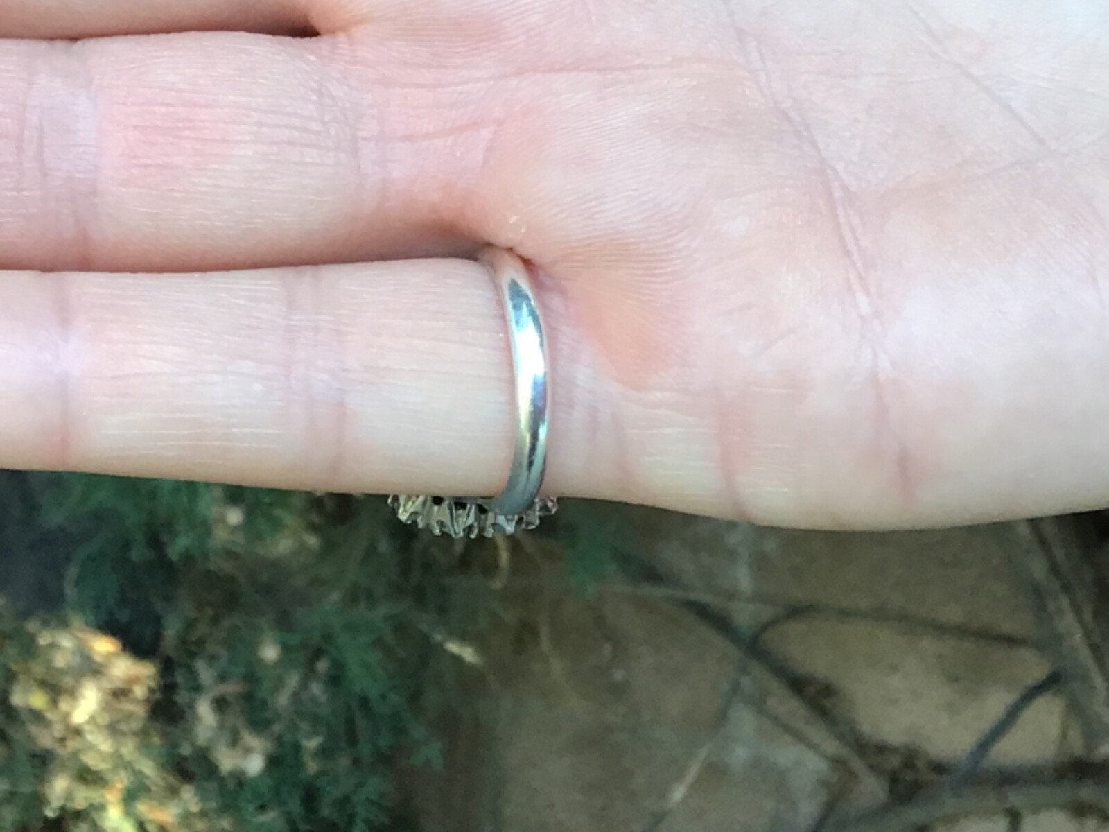 Vintage Sterling Silver 925 Ring With Blue Sapphire and 10 Cz’s Size 6, Weight 4