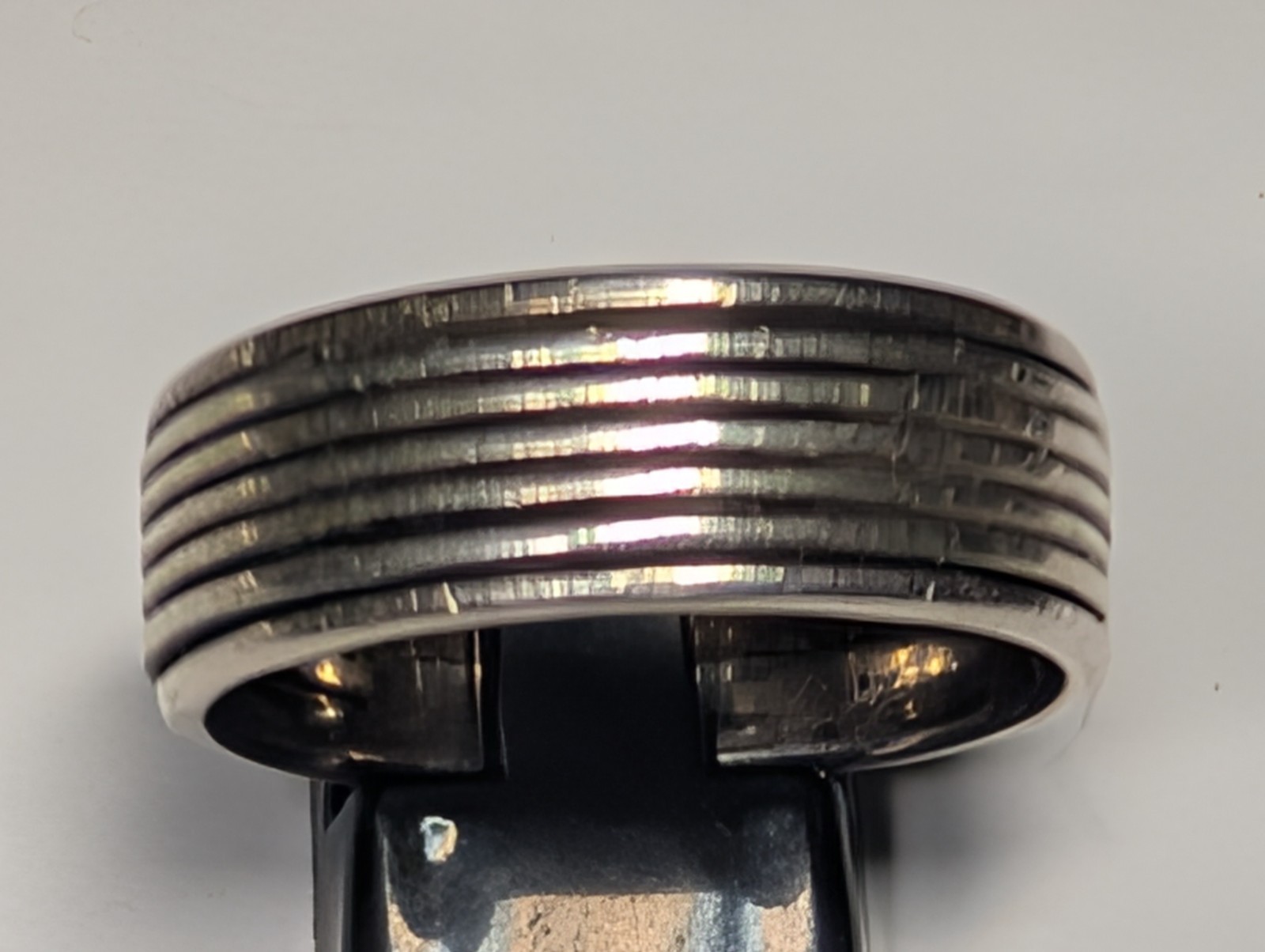 VINTAGE STERLING SILVER BAND RING ABOUT SIZE 12 1/4