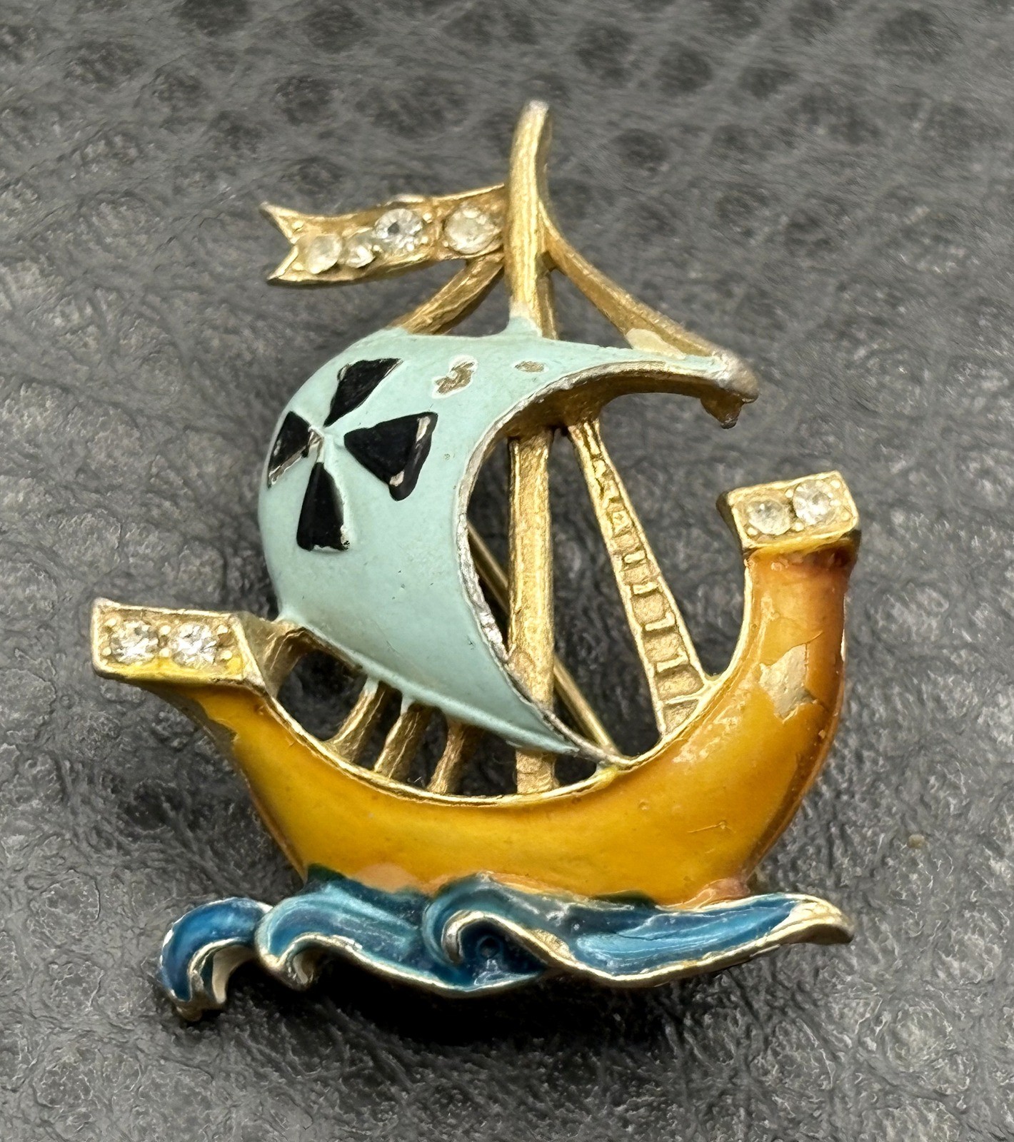 Vintage Silver Tone Enamel Viking Ship Sailboat Rhinestone Brooch Pin