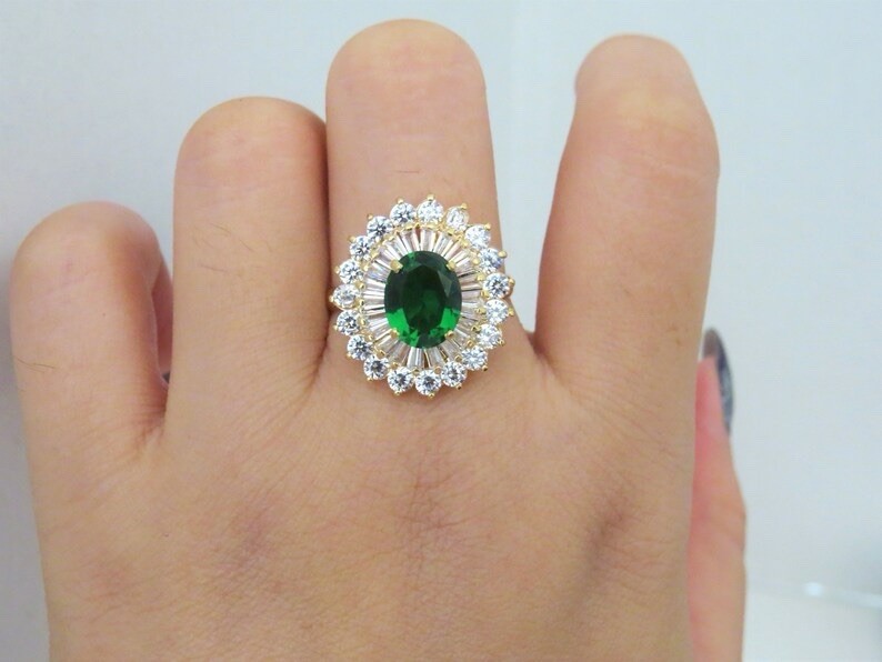 Vintage Emerald Green 2 Ct Oval Halo Cocktail Ring 935 Silver Statement Jewelry
