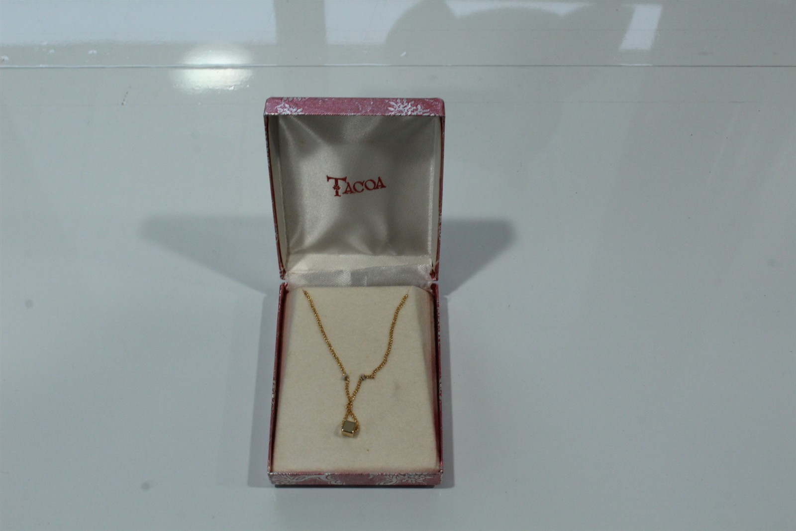 Vintage Jewelry Tacoa Gold-Tone Necklace With Cube Pendant