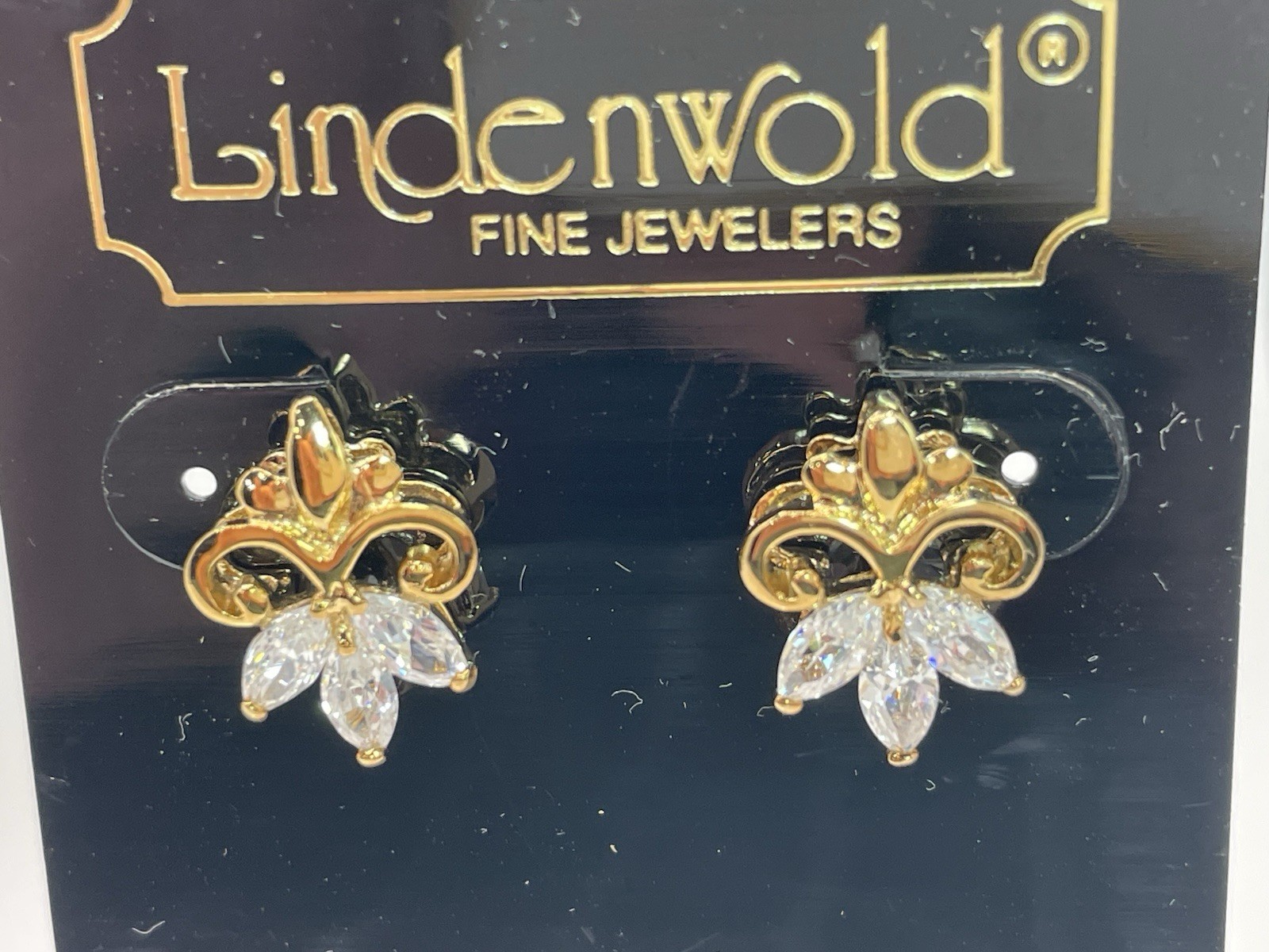 Lindenwold Fine Jewelers Pierced Rhinestone Earrings On Original Card With Box.