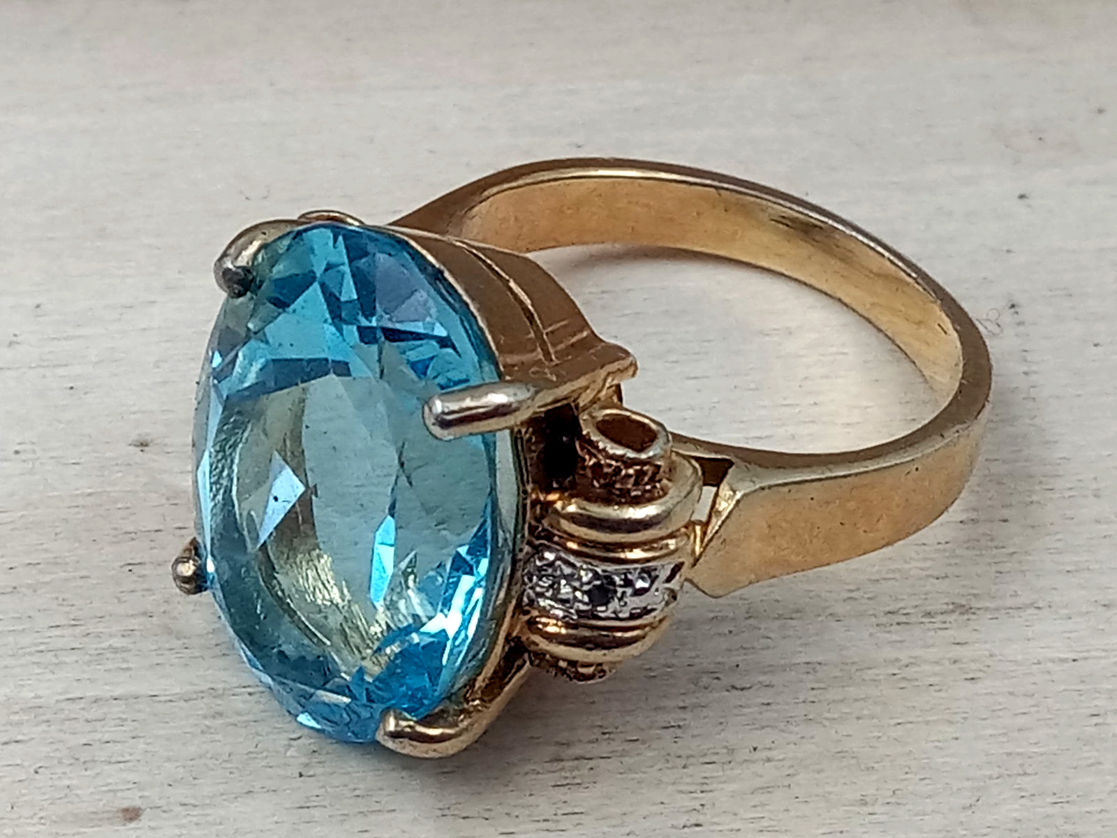 Deco style Sterling Ring Gold Wash – Faceted Blue Topaz Oval & Clear Accents: S8