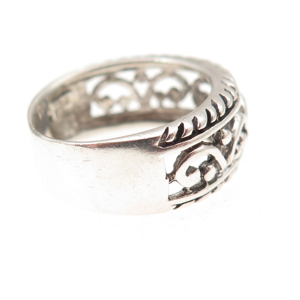 925 Sterling Silver Vintage Floral Oxidized Ring Size 7.25