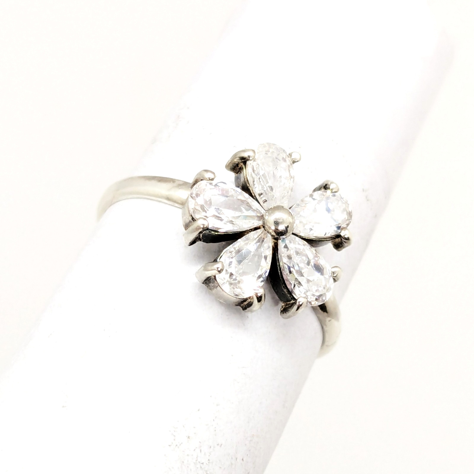 Vintage Elegant RING Silver 925 with Bright Stones -size: 7US (17mm) | UA #111