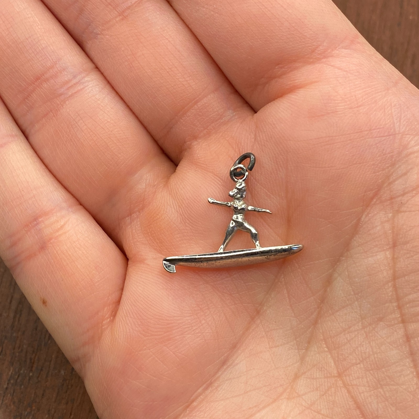 Vintage Wells 925 Sterling Silver Female Surfer Wave Rider Ocean Pendant Charm