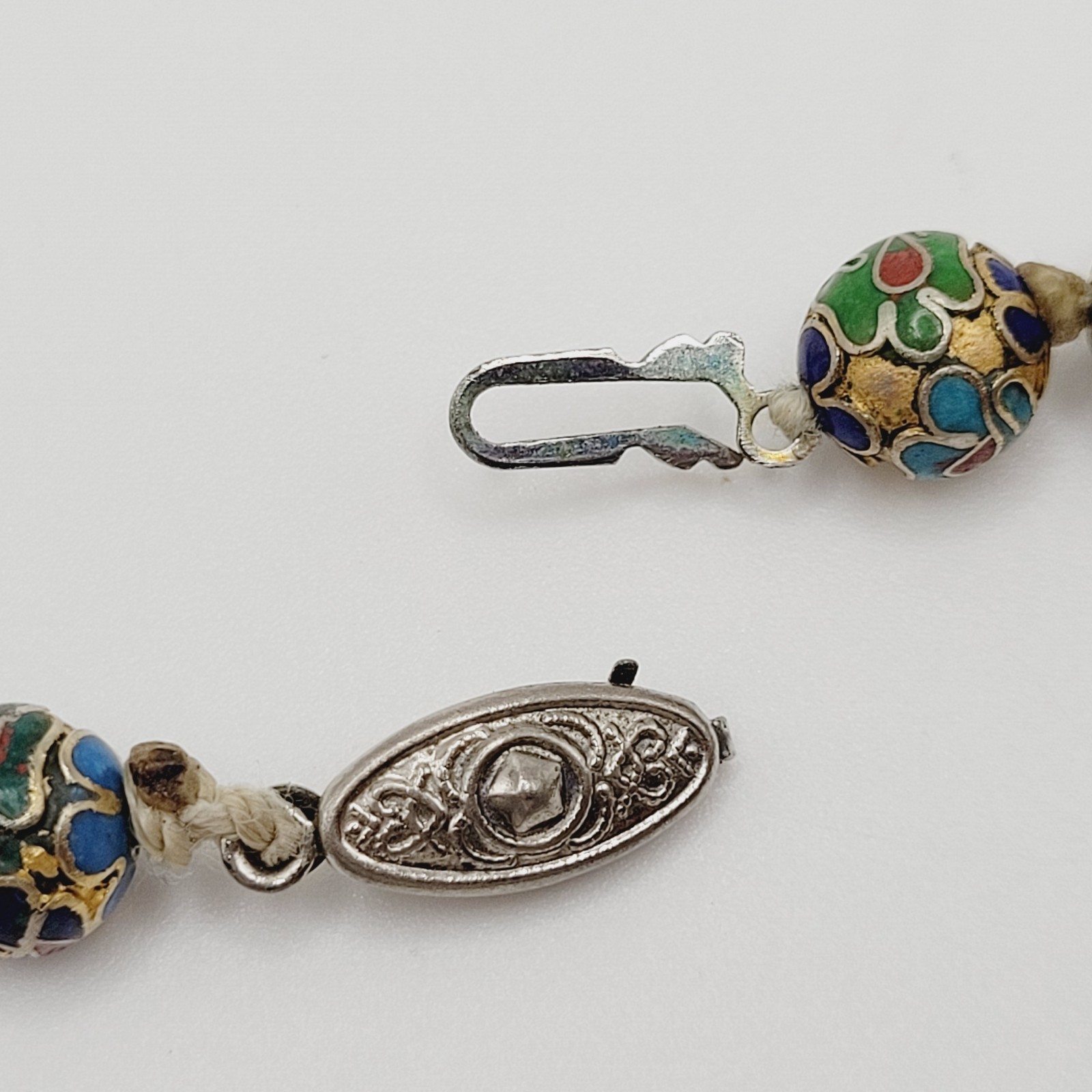 Chinese Cloisonné Floral Bead Hand Knot Circa 1930s Beaded Necklace 23 Inch