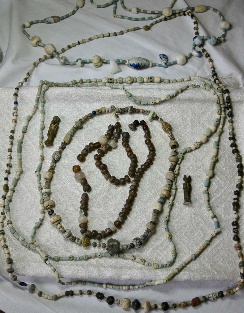 Jade Carnelian Lapis Malachite Tiger’s Eye 14 Karat Gold Necklace Dog Clip Clasp