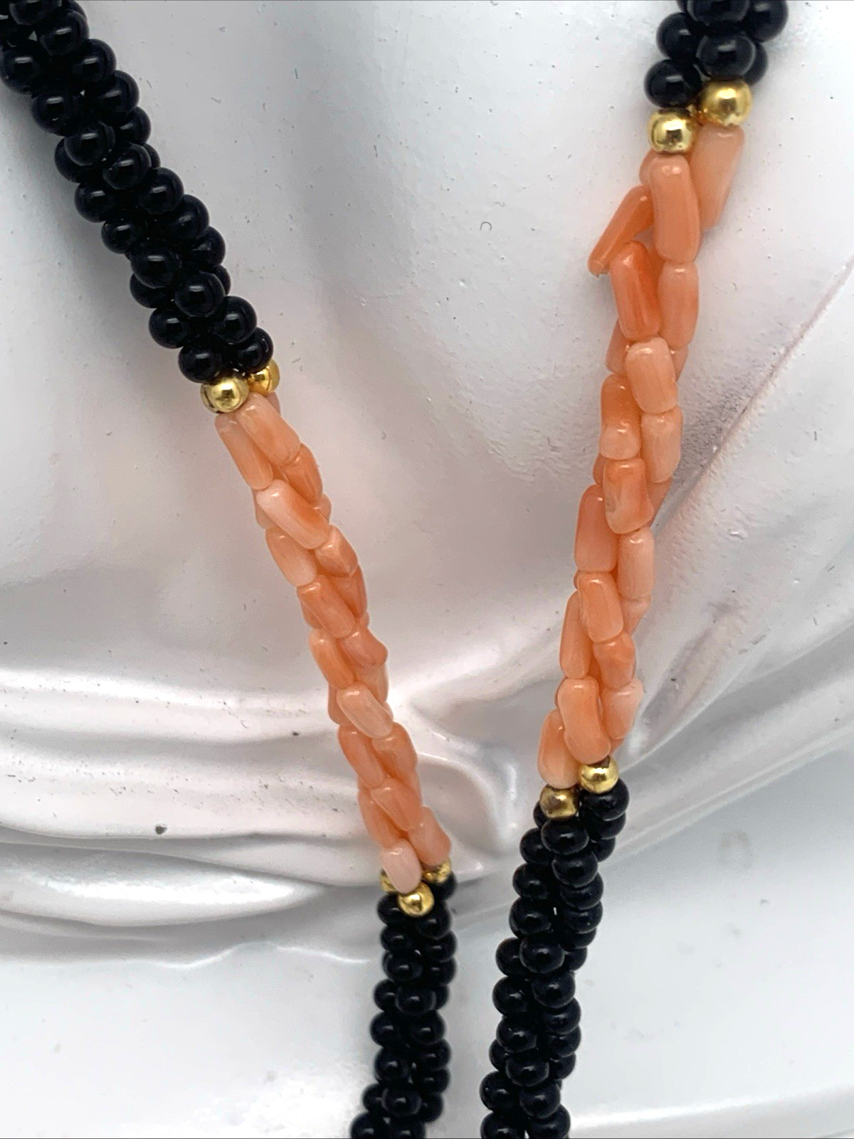 Vintage Twisted 3 Strand Coral & Onyx Beaded 30″ Necklace