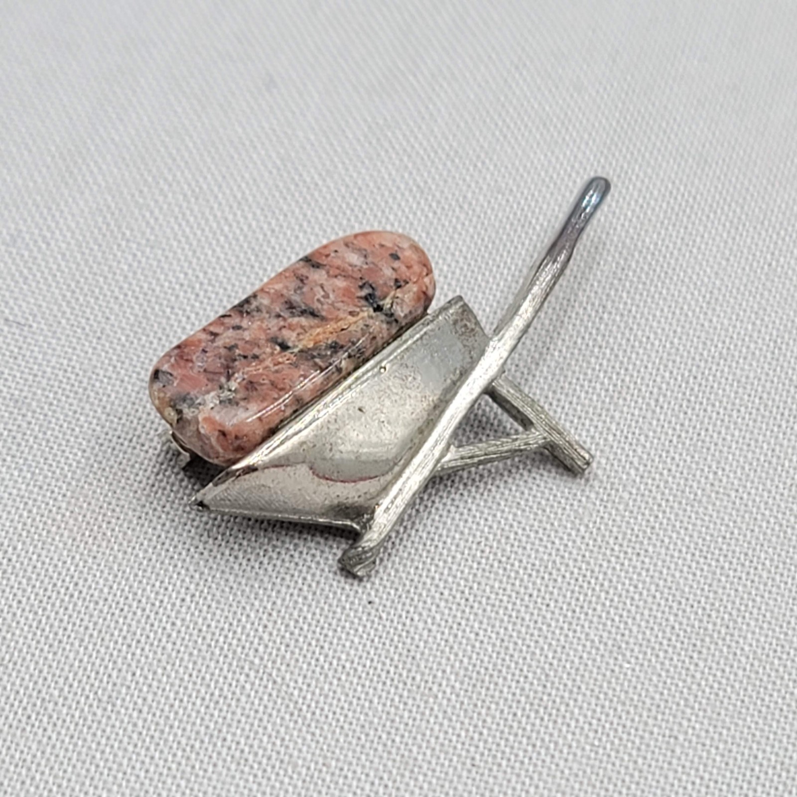Vintage Pink Jasper Polished Stone Wheelbarrow Brooch Silver tone 1.5″