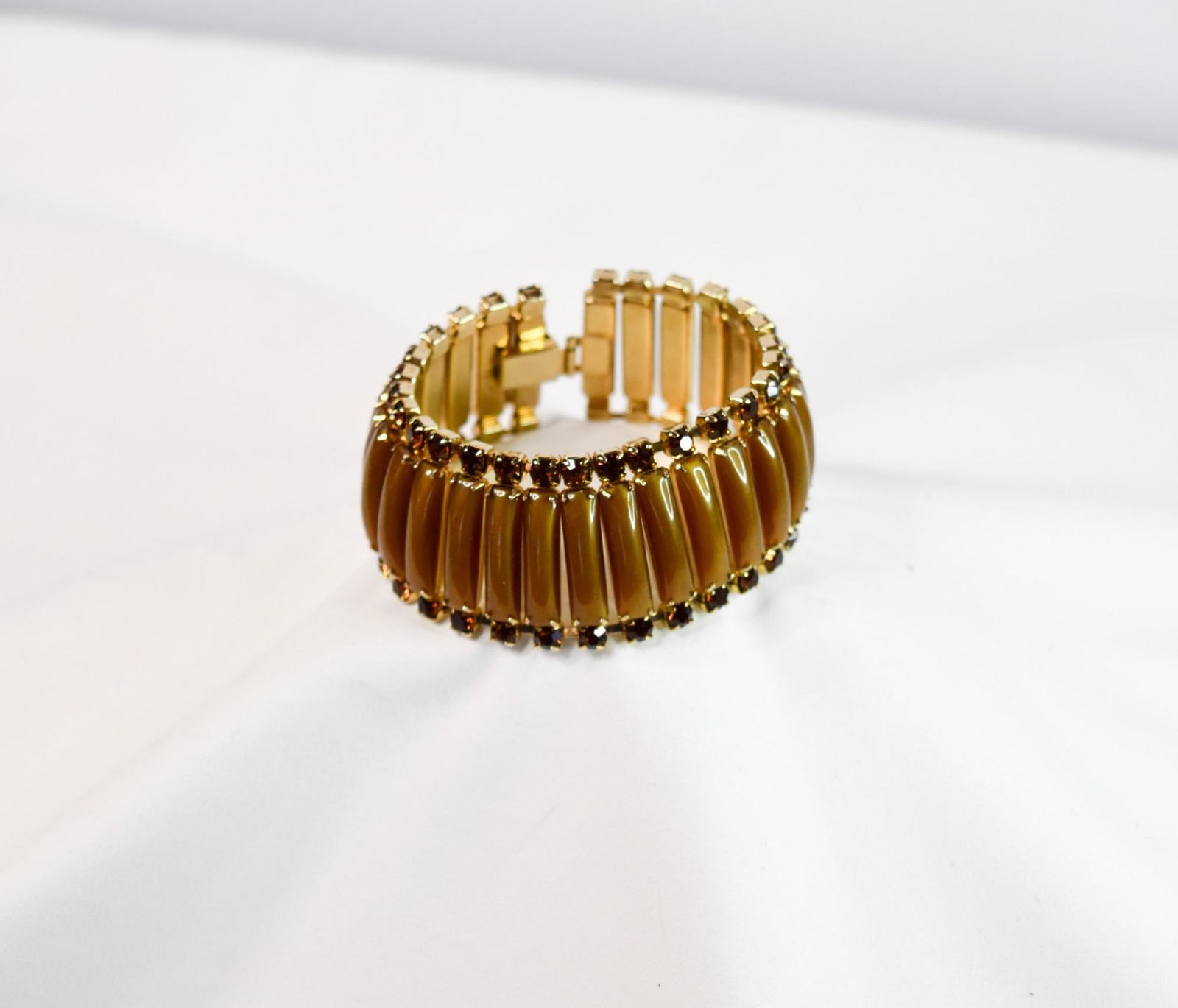 Vintage Brown Rhinestone Gold Tone Bracelet