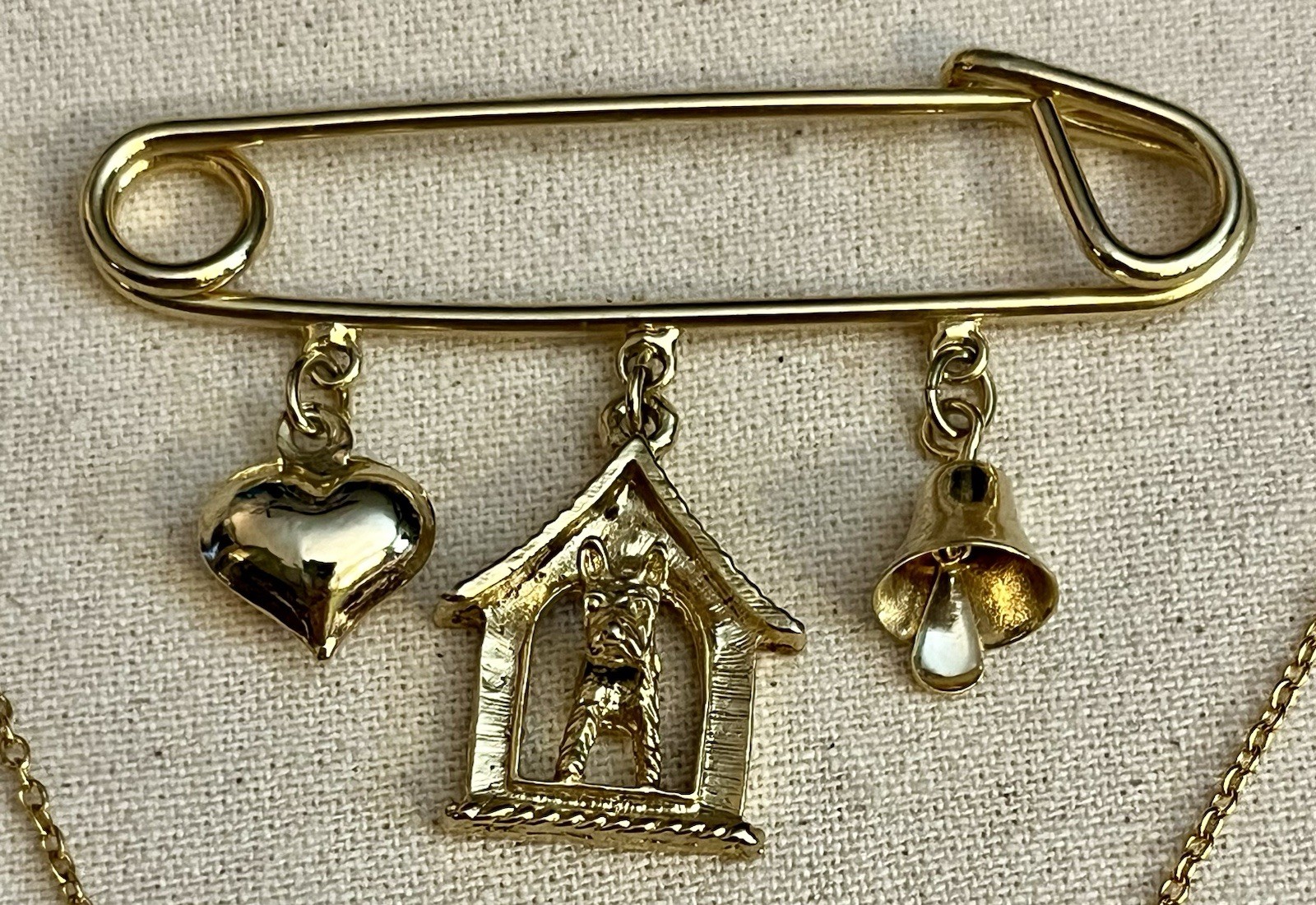 Lot of 4 Vintage Dog Puppy Themed Pieces of Jewelry Pins Necklace Scottie Poodle
