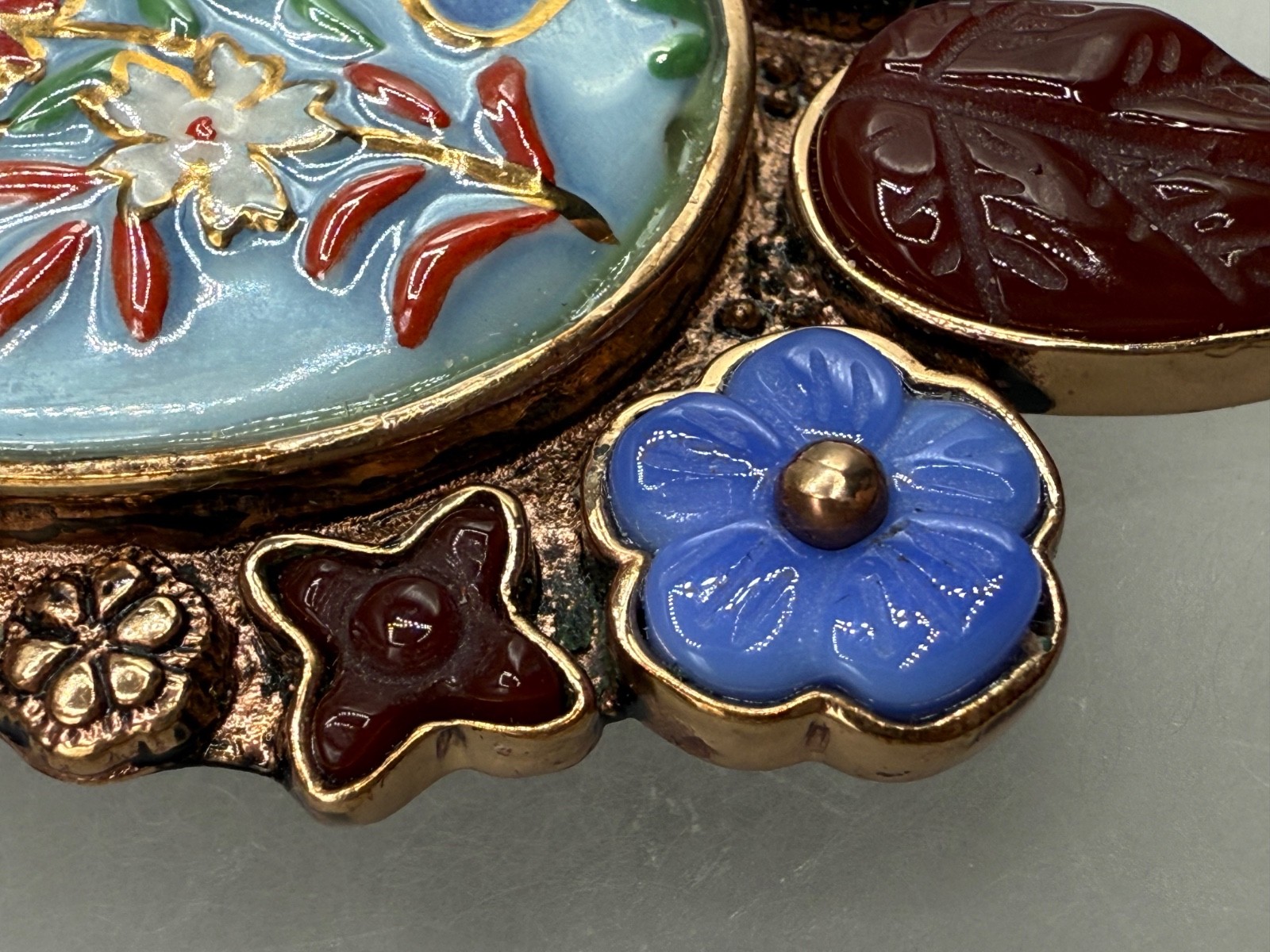 AMY KAHN RUSSEL SIGNED BRONZE ENAMEL STONE STATEMENT PENDANT BROOCH ROSE GOLD