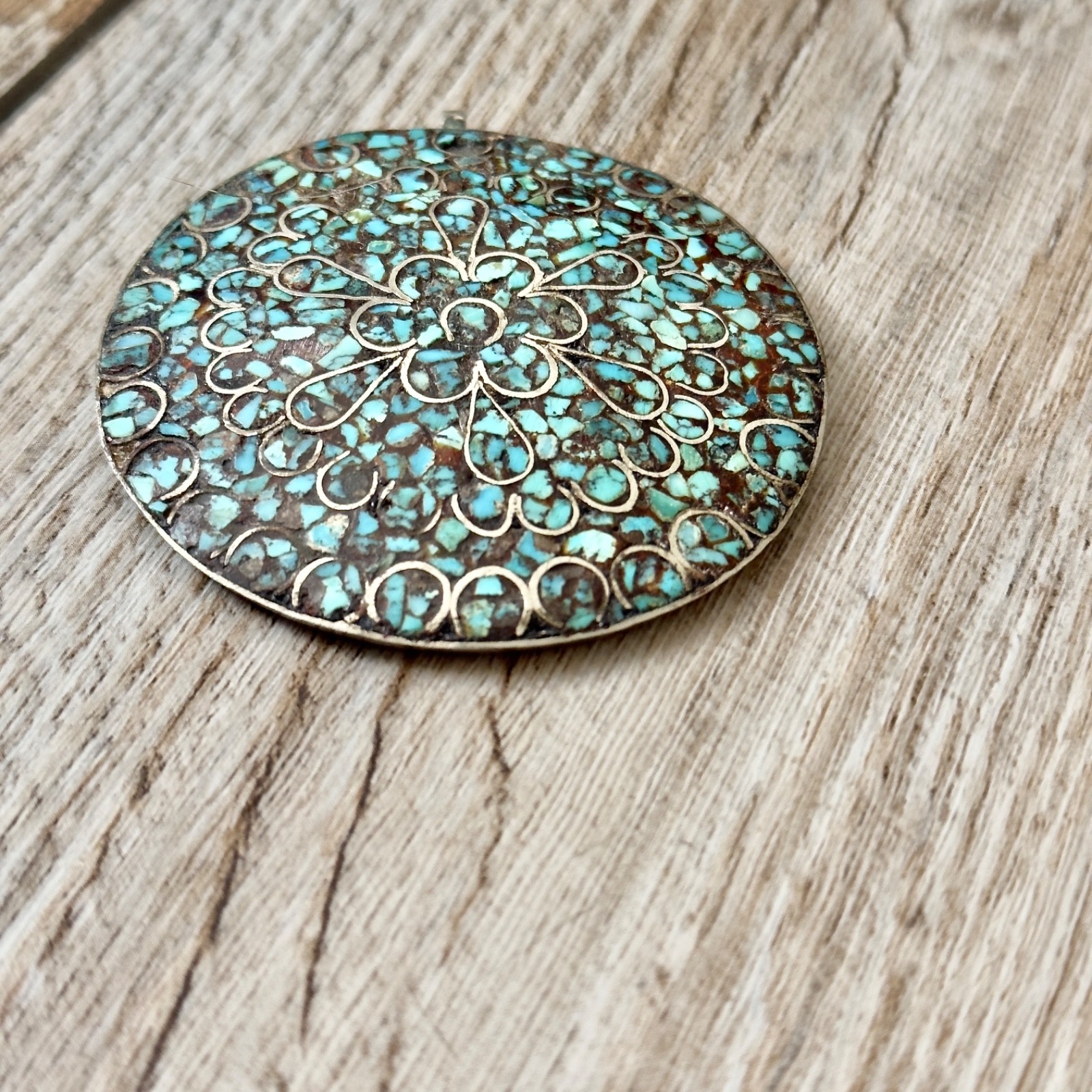 Vintage Mosaic Stone Chip Inlay Round Pendant Turquoise? Silver Tone Wire Work