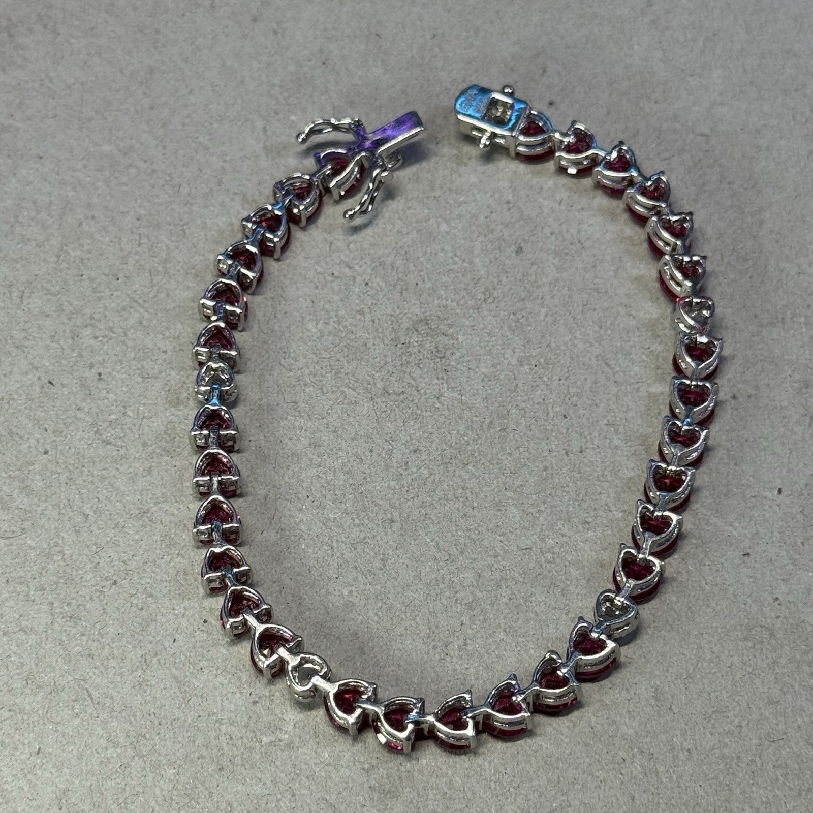 EMA 925 Lab Created Ruby And White Sapphire Hearts Bracelet Tennis 7.25″ 12g