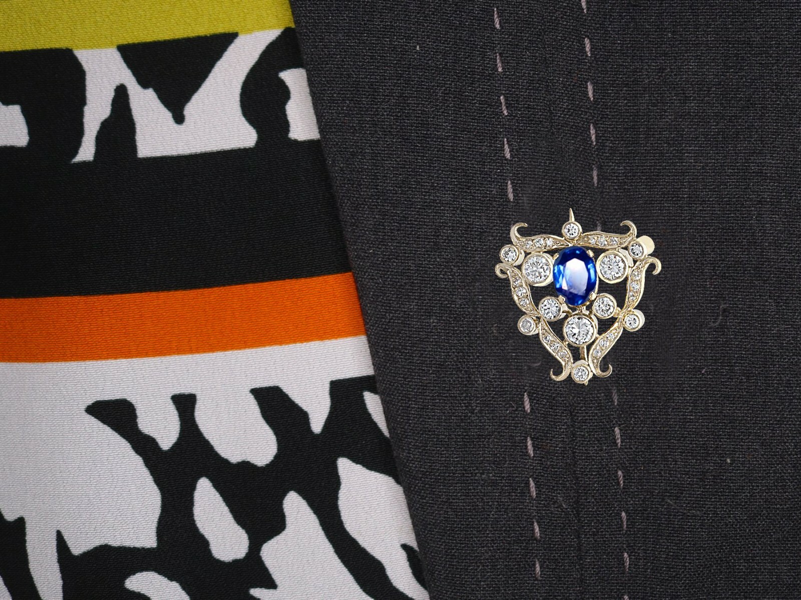 1.53 ct Sapphire and 1ct Diamond, 18ct Yellow Gold Brooch – Antique Circa 1920