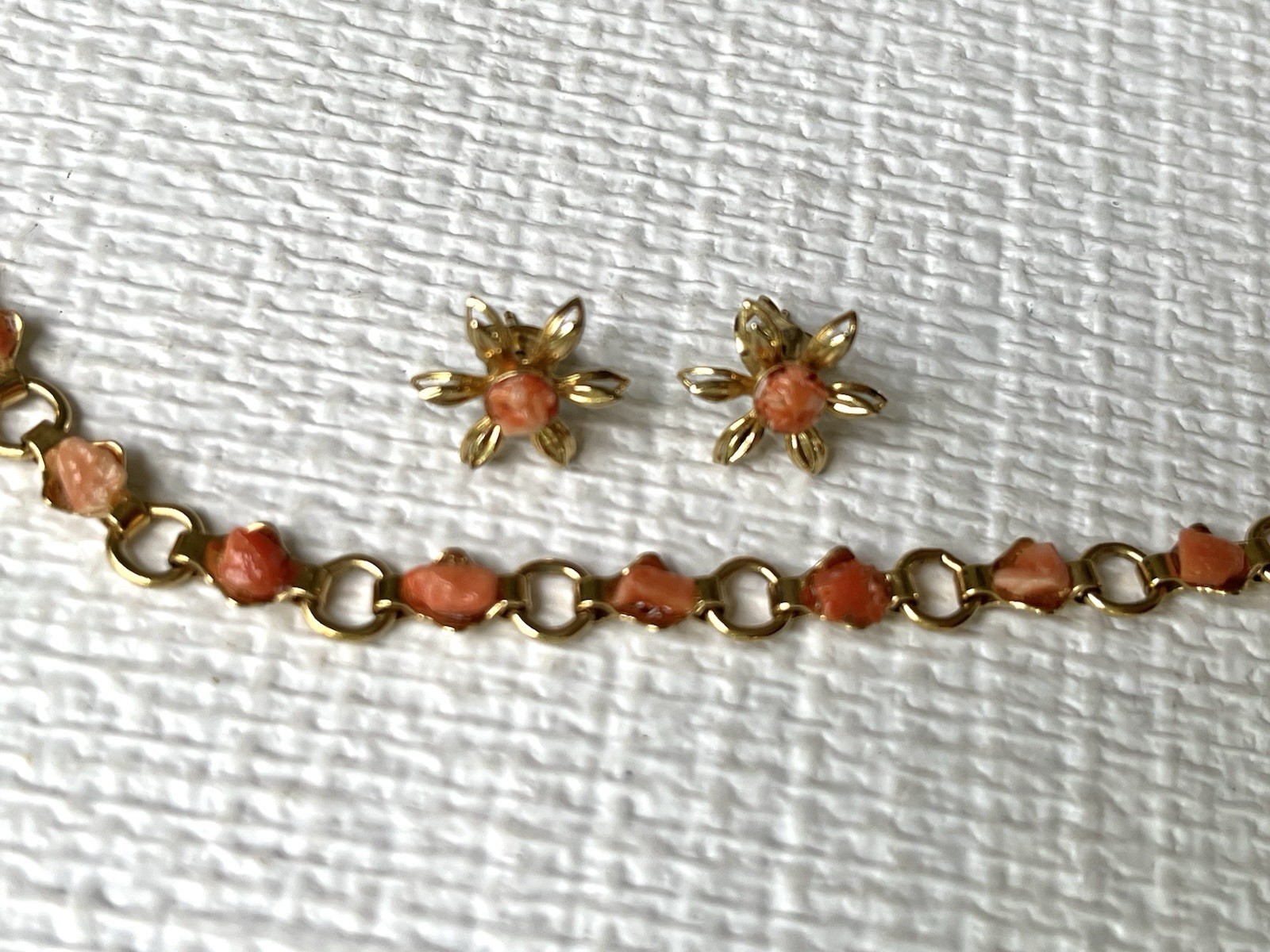 Vintage Coral Link Necklace & Earrings, Polished Natural Coral Gold-toned Links