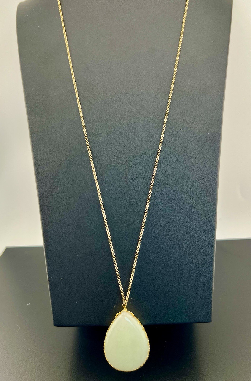 Pale Jade Necklace Statement Teardrop Pendant Gold Tone 30”