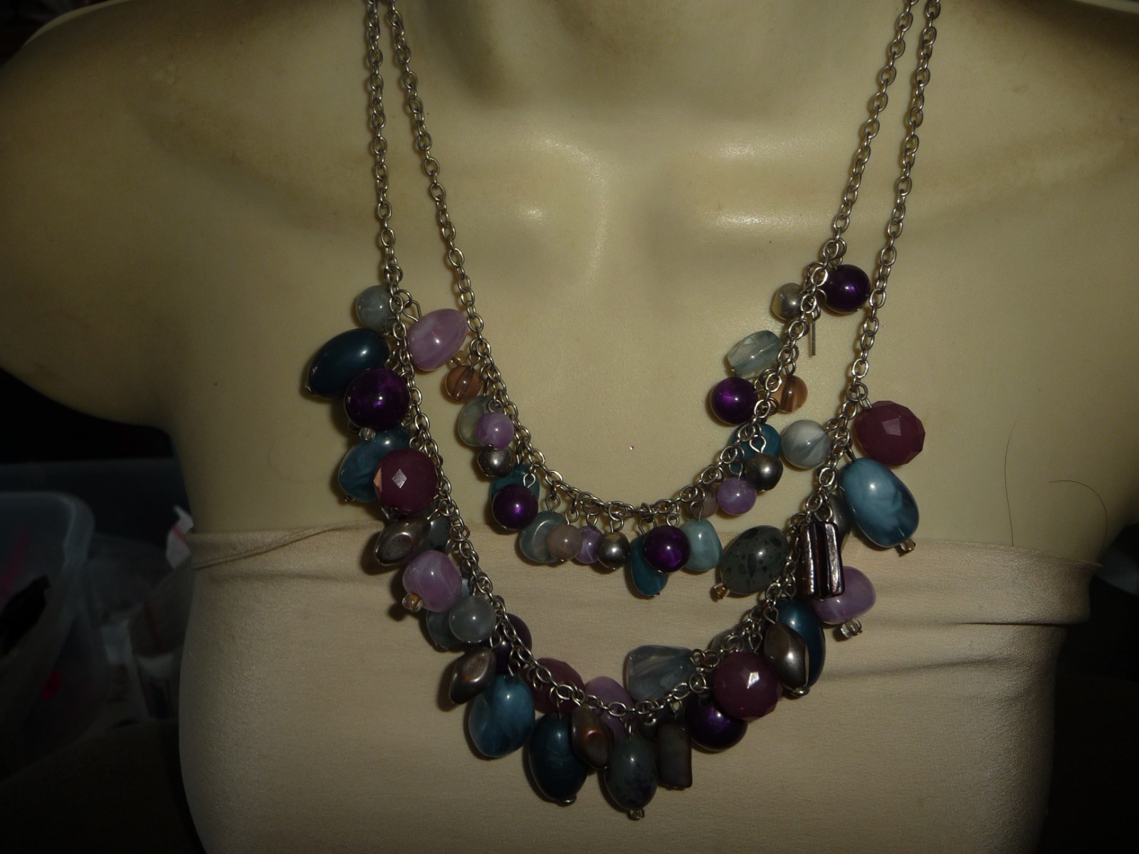 NY 2 ROWS PURPLE VIOLET BLUE GRAY DANGLE BEADS SILVERTONE CHAIN NECKLACE #16/28