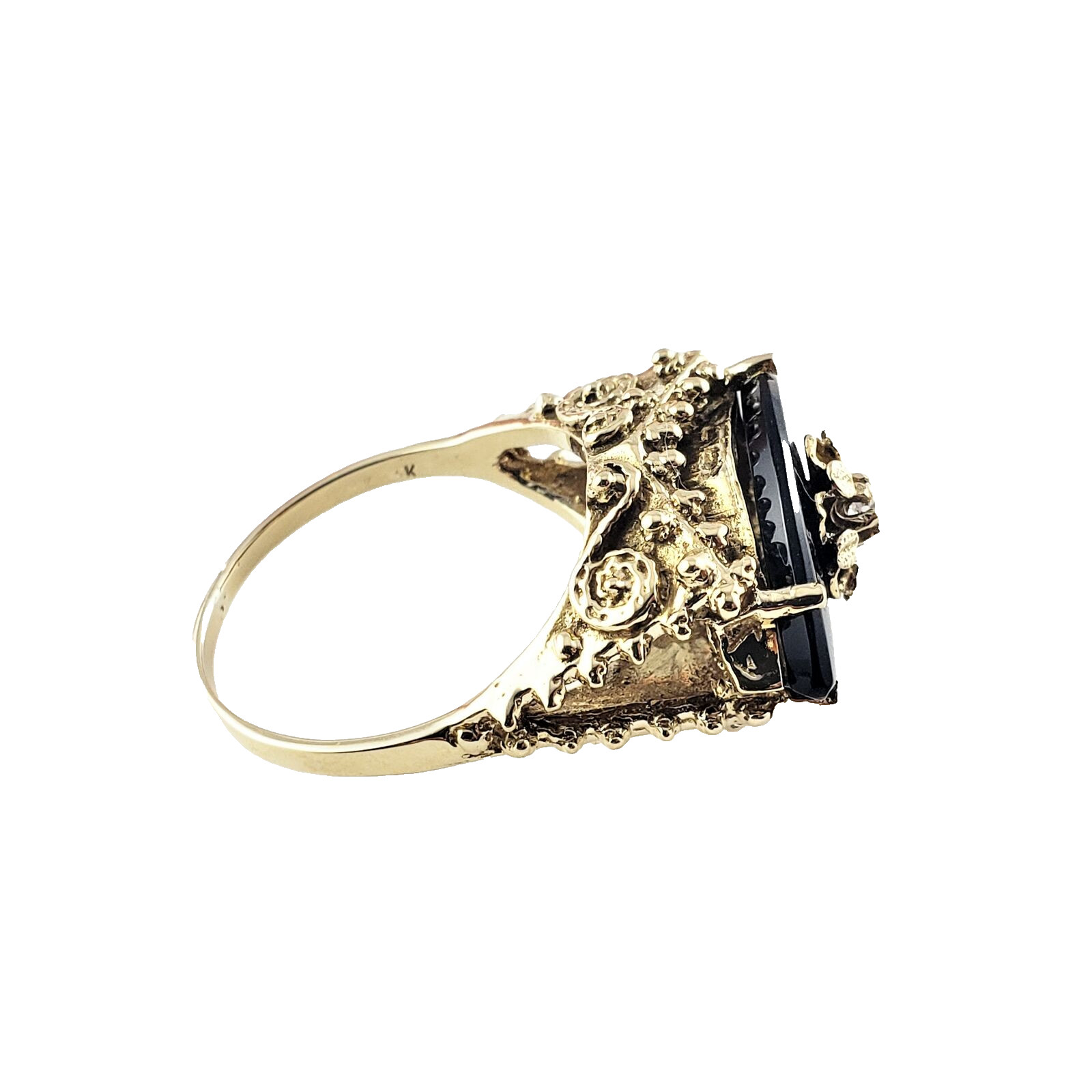 Vintage 14 Karat Yellow Gold Black Onyx and Diamond Ring Size 8.25 #8301