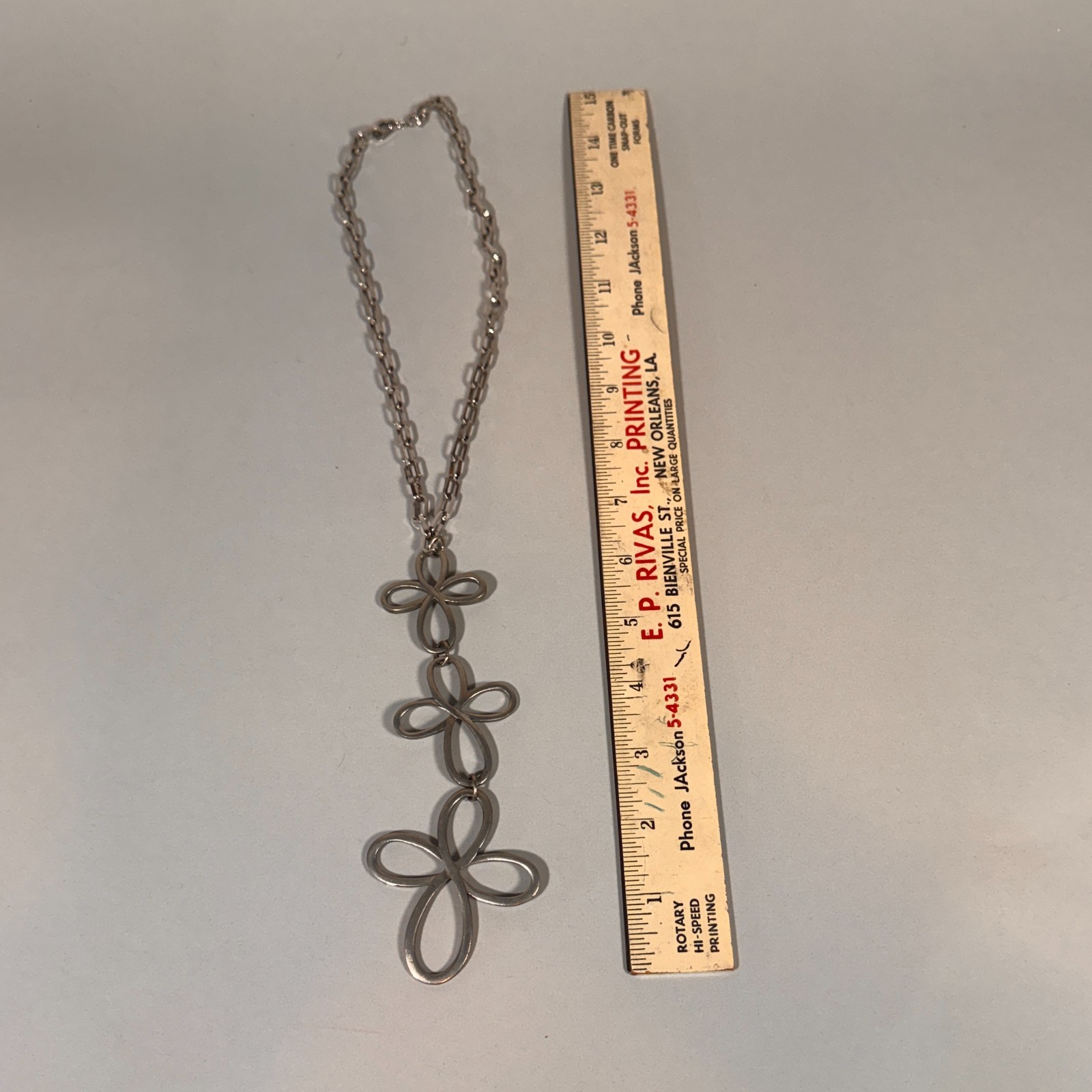 Vtg. Reed & Barton 3-tier Infinity Flower Pendant Pewter Necklace 18″ Ships Free