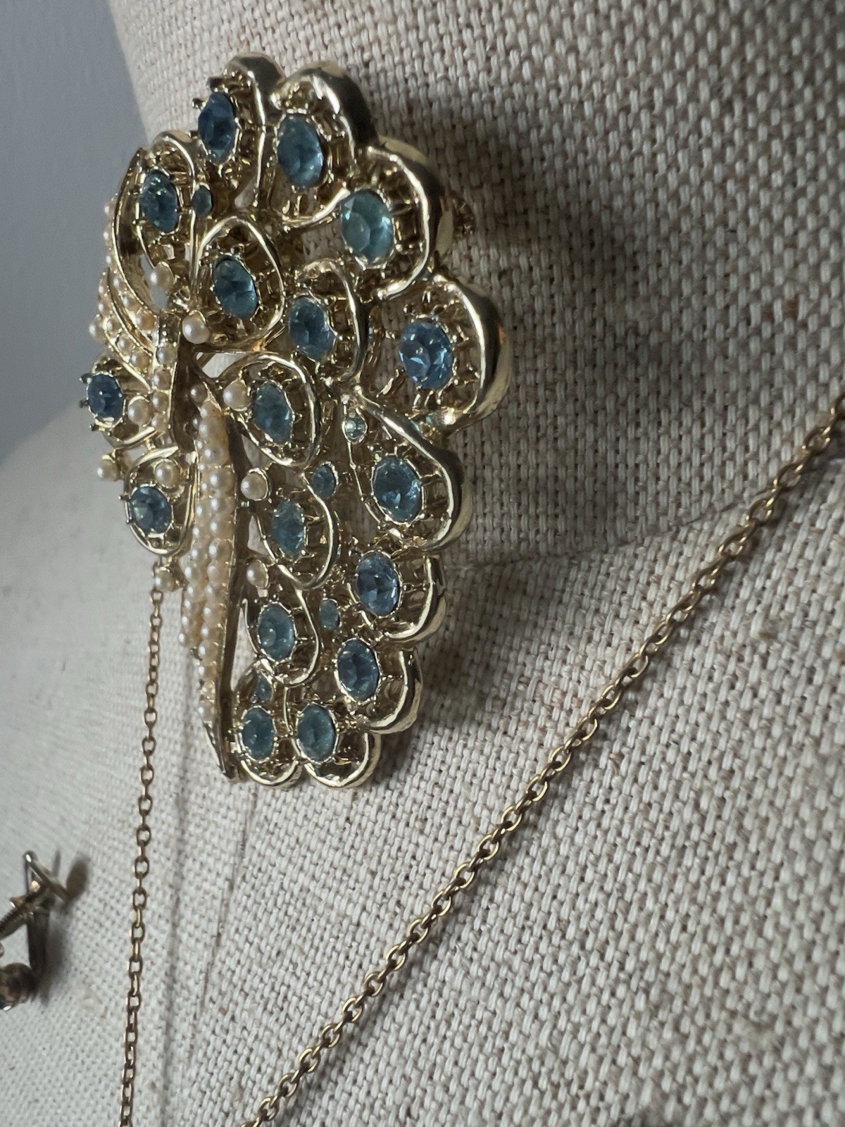 Vintage Aqua Rhinestone & Faux Pearl Jewelry Set – 3 Pieces – Gold Tone